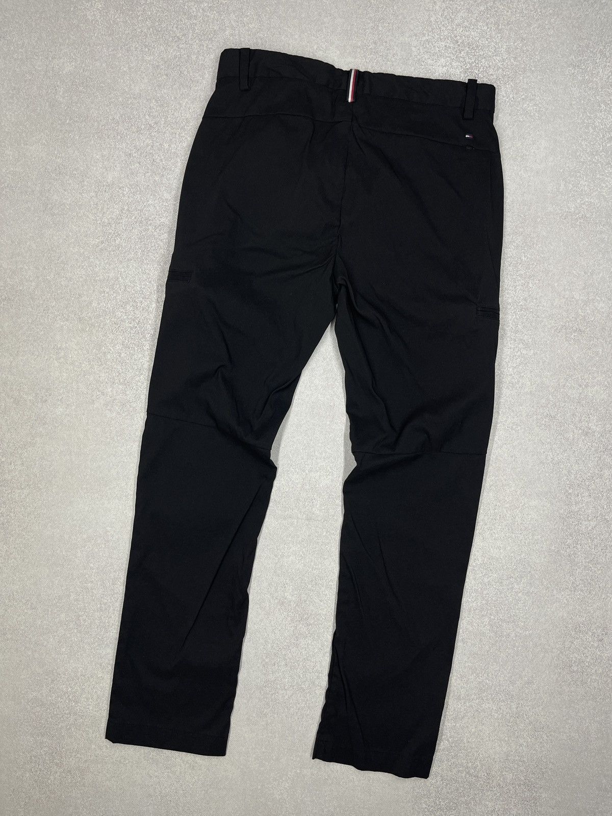 Tommy Hilfiger × Vintage Mens Tommy Hilfiger Tech Pants Black Stretch Size S Size US 30 / EU 46 - 6 Thumbnail