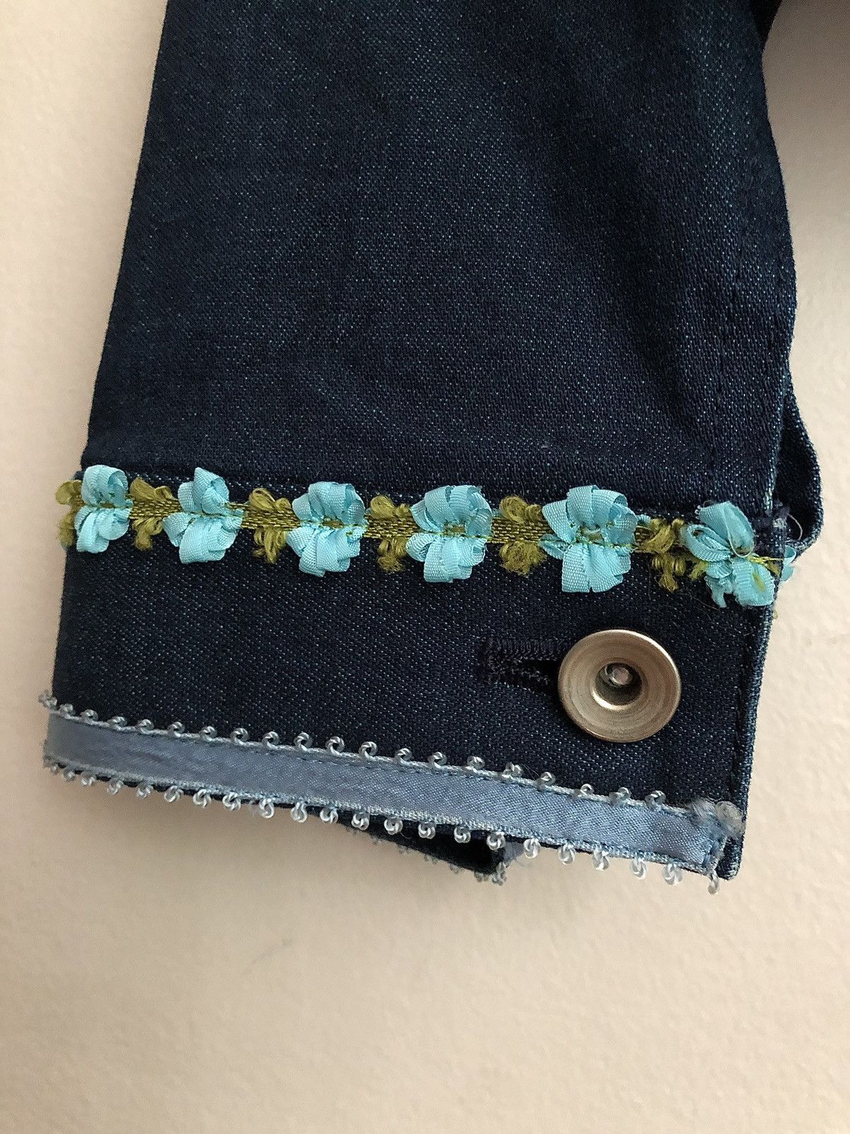Todd Oldham Todd Oldham Vintage Sequin, Lace, Floral Trim Denim Jacket Size M / US 6-8 / IT 42-44 - 13 Thumbnail
