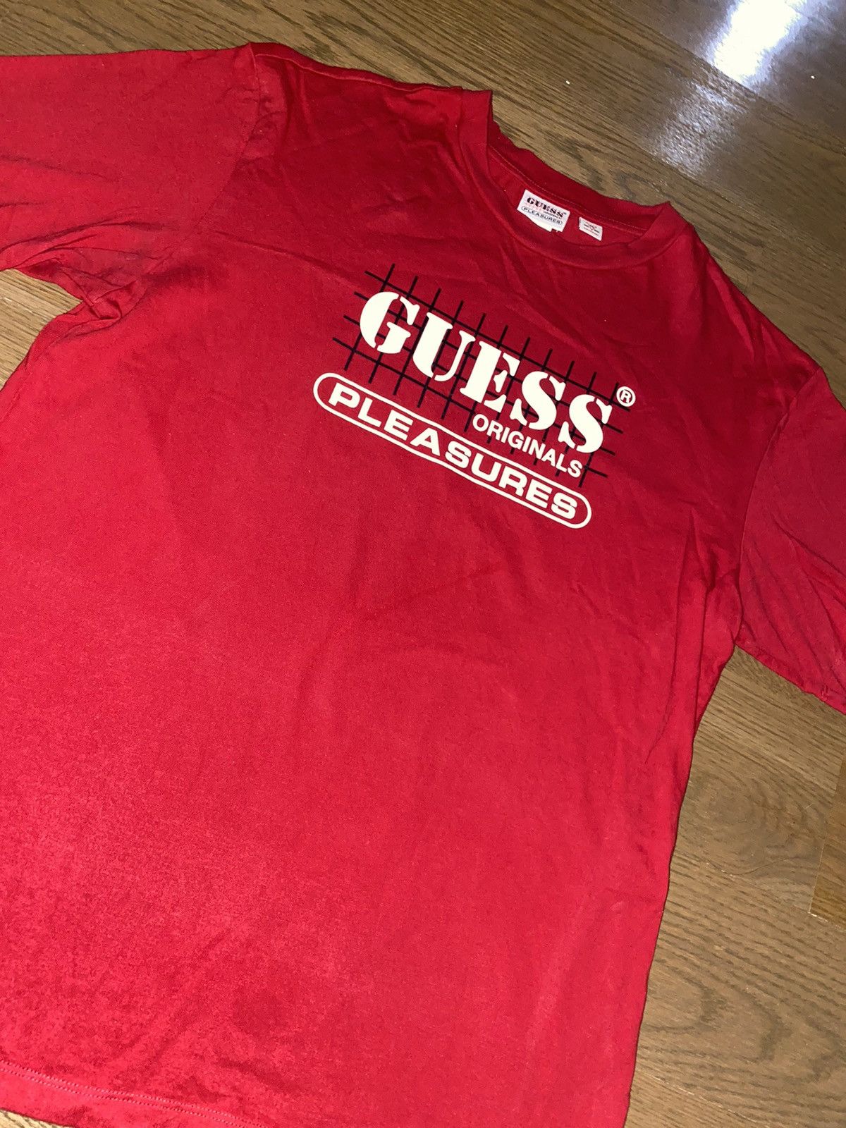 Guess × Pleasures Guess Originals X Pleasures Red Size M Shirt Size US M / EU 48-50 / 2 - 2 Thumbnail