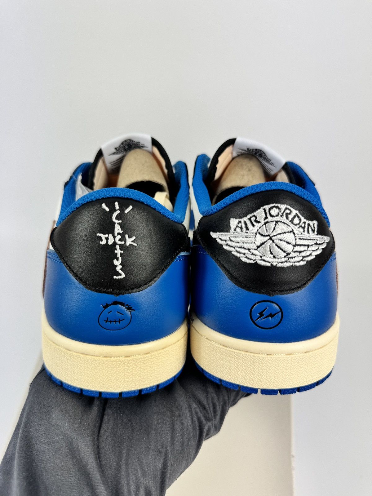 Nike × Travis Scott JORDAN 1 RETRO LOW FRAGMENT X TRAVIS SCOTT SNEAKERS Size US 11 / EU 44 - 6 Thumbnail