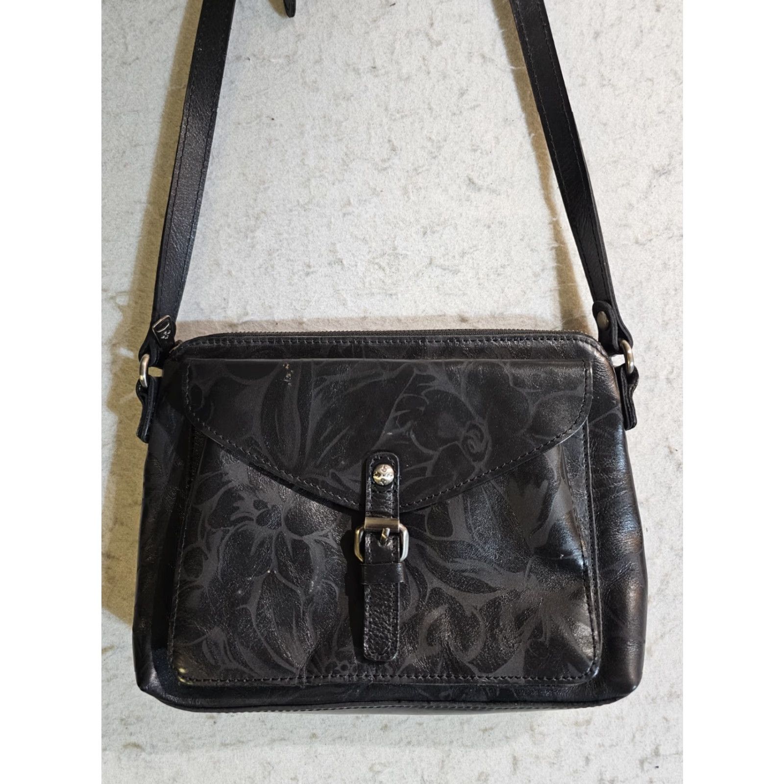Patricia Nash Patricia Nash Avellino Crossbody Handbag Black Embossed Leather Floral Design Size ONE SIZE - 2 Thumbnail