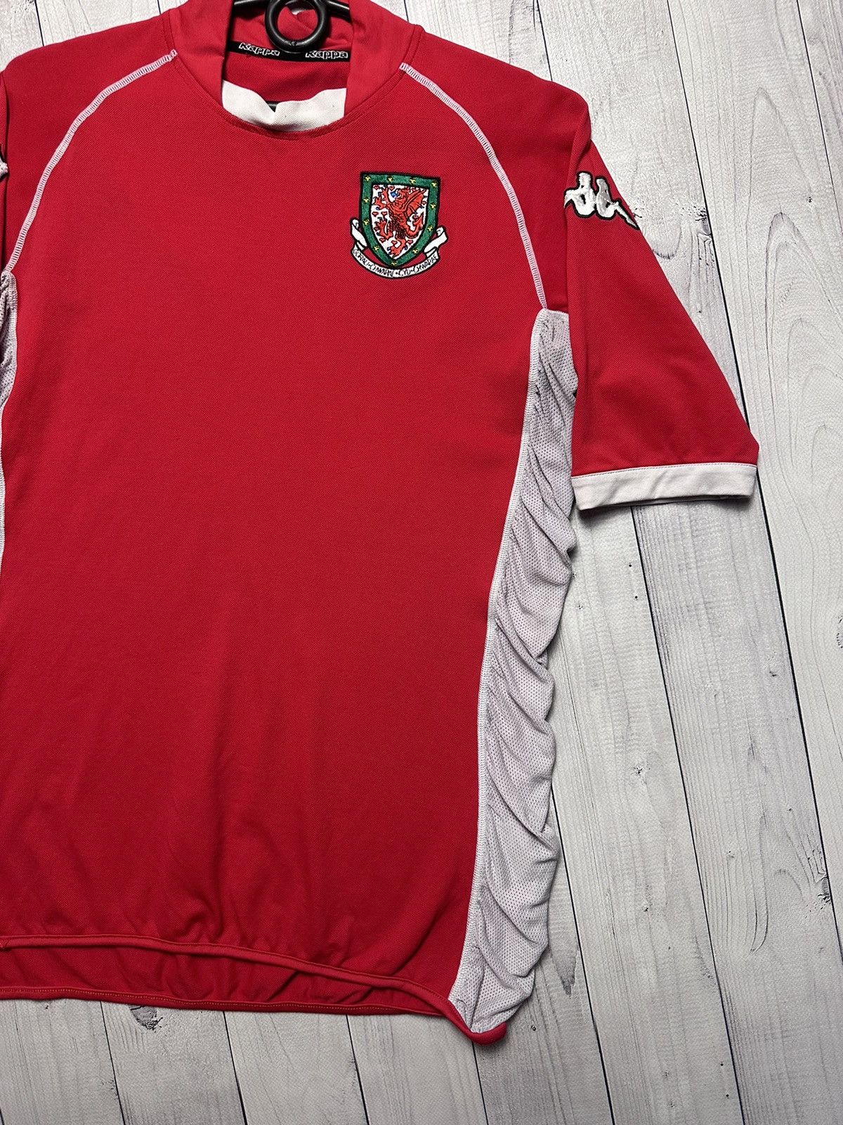 Kappa × Vintage Vintage Kappa Wales soccer jersey size L Size US L / EU 52-54 / 3 - 2 Thumbnail