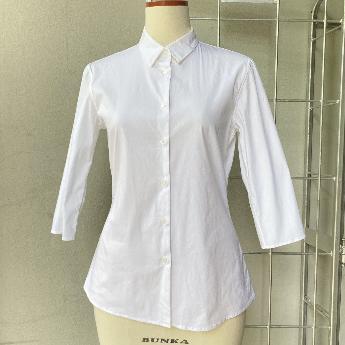Jil Sander JIL SANDER White Collared Button-Down Blouse Size XXS / US 00 / IT 34 - 19 Thumbnail