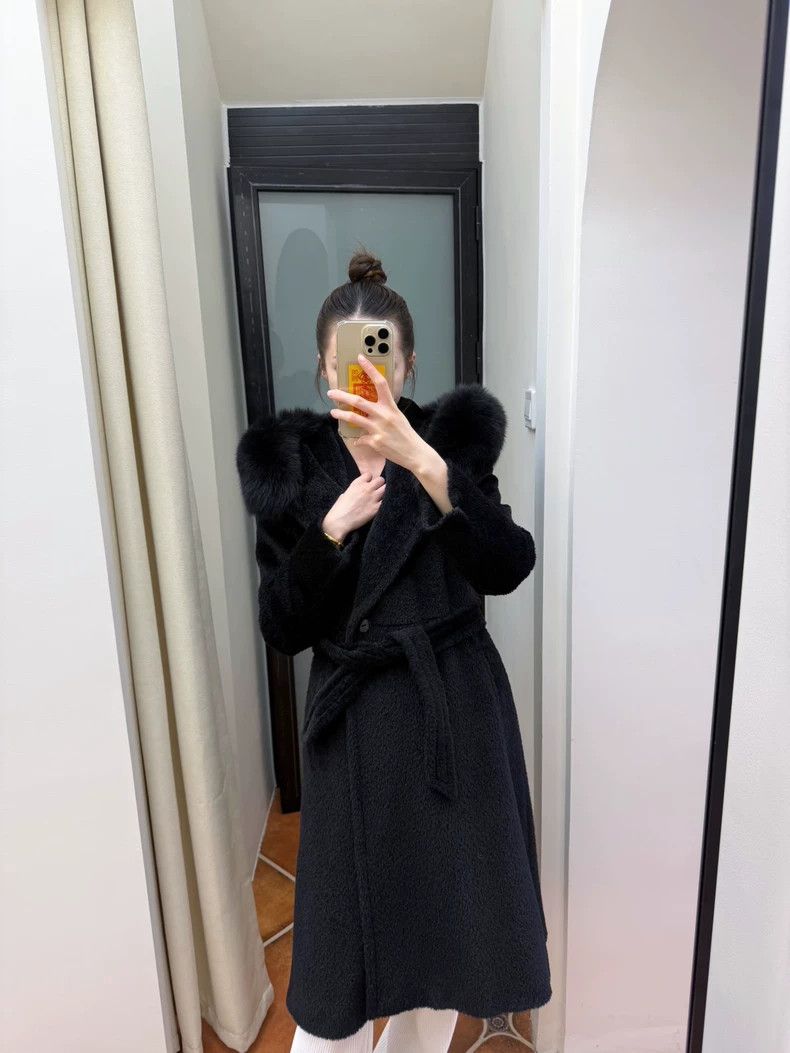 Max Mara MaxMara Fur Collar Wool Coat -dmc Size US M / EU 48-50 / 2 - 1 Thumbnail