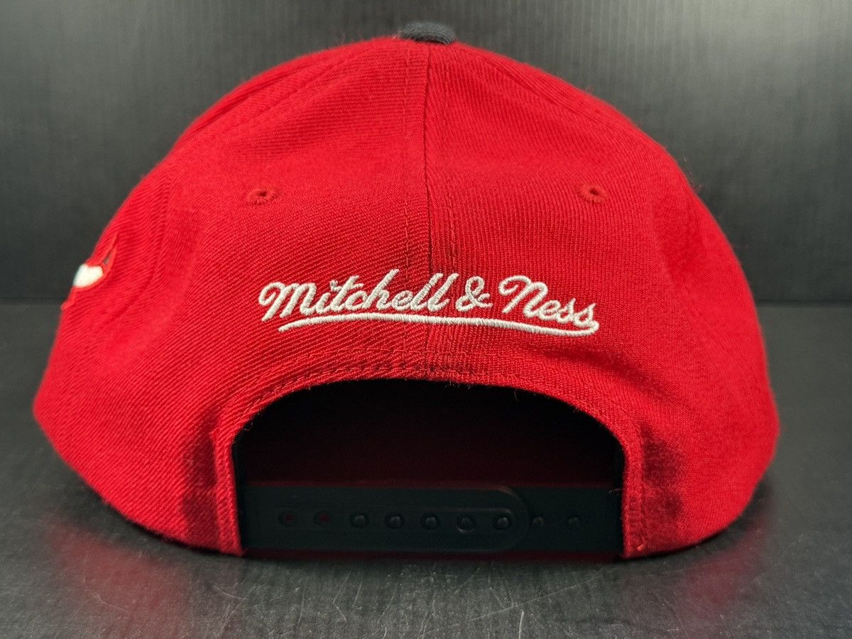 Mitchell & Ness MITCHELL & NESS X NBA CHICAGO BULLS VINTAGE SNAPBACK Size ONE SIZE - 4 Thumbnail