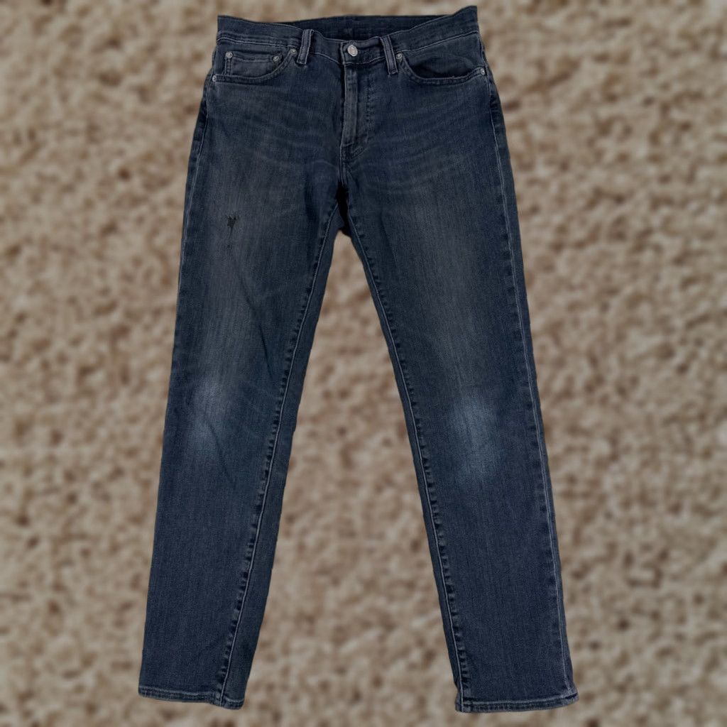 Levi's VINTAGE Levis Jeans 511 Mens Denim Blue Dark 29x29 Cotton Blend Slim Straight 5-Pocket Zip 32 Adult Regular Jeans Size US 32 / EU 48 - 1 Thumbnail