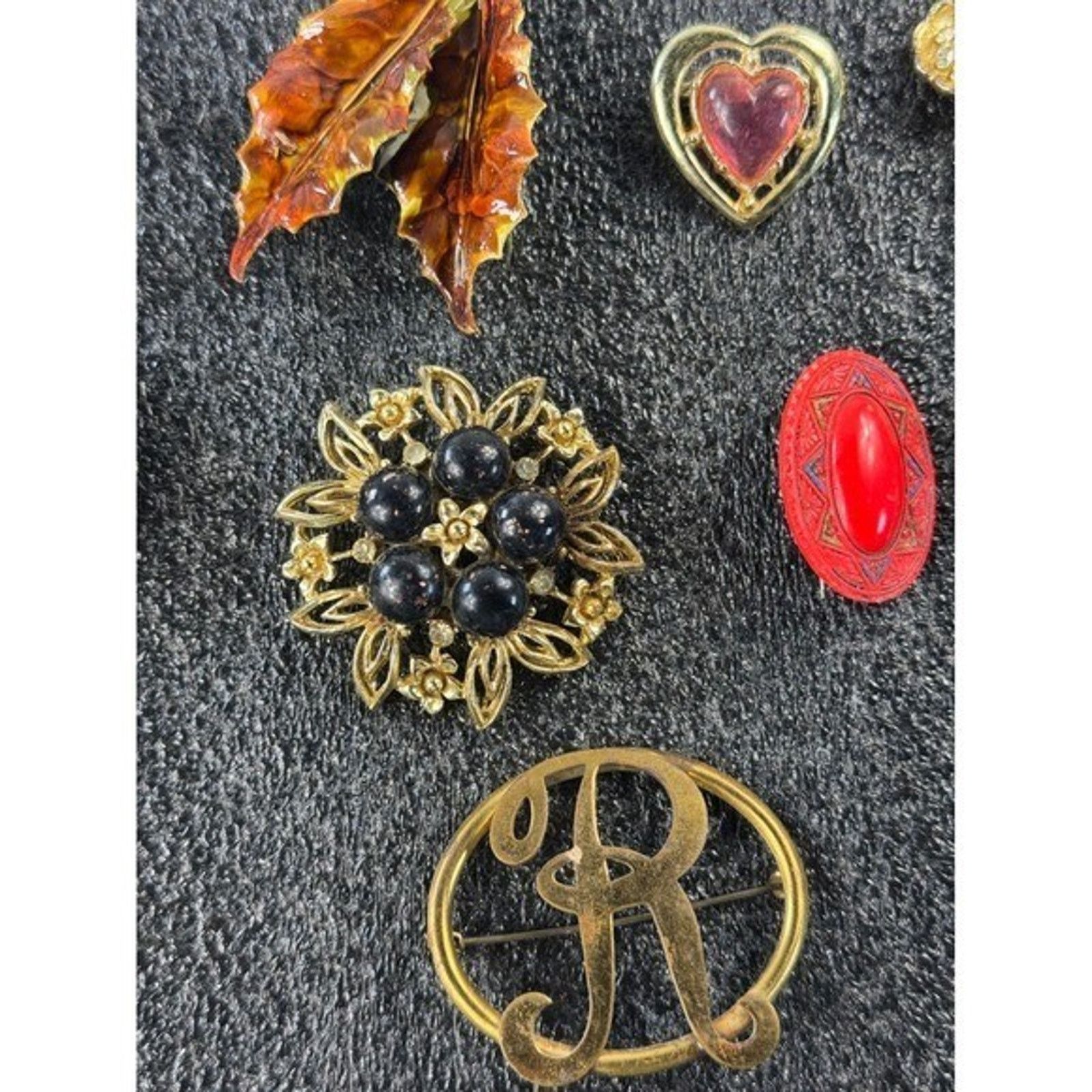 & Other Stories Vintage Brooch Pin lot 1934 Chicago Worlds Fair DeKalb 15pc Size ONE SIZE - 7 Thumbnail