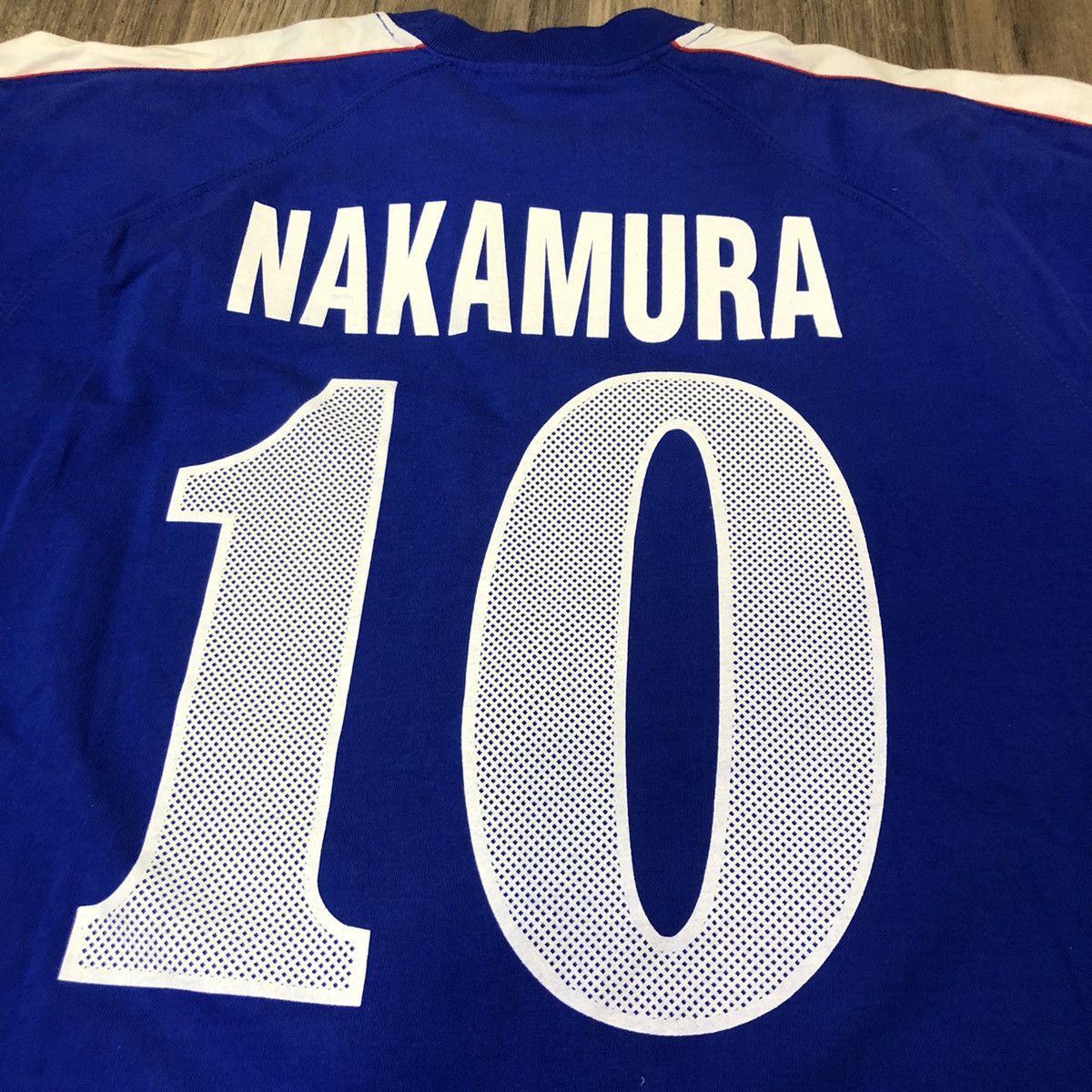 Japanese Brand Japan 2000 soccer tee #10 Nakamura Size US L / EU 52-54 / 3 - 4 Thumbnail