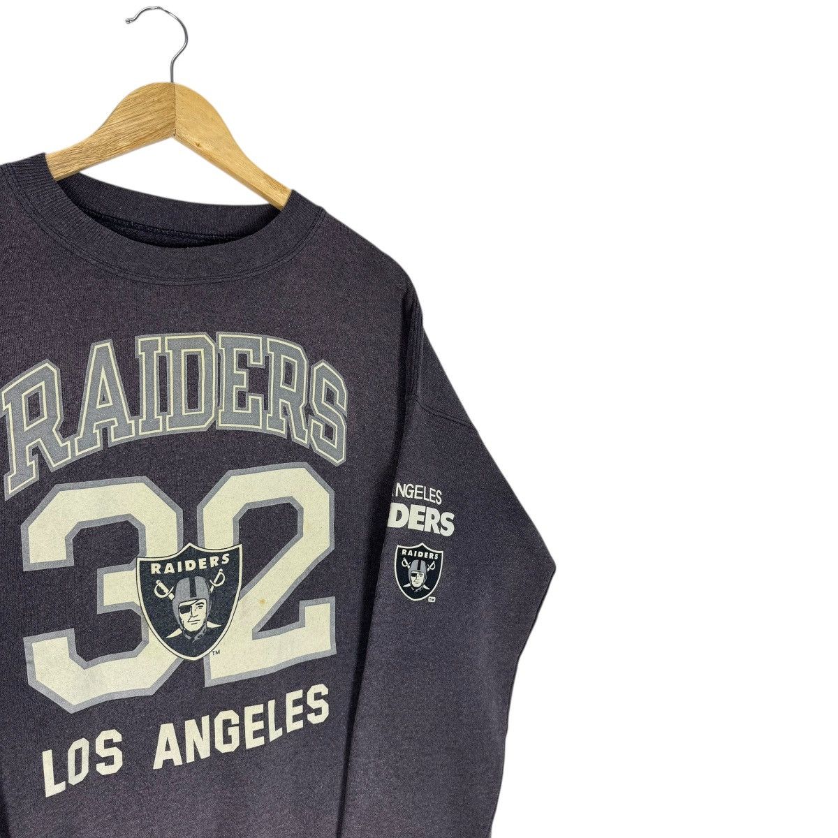 NFL ☀️RAIDERS LOS ANGELES NFL FADED BLACK SWEATSHIRTS CREWNECK Size US L / EU 52-54 / 3 - 5 Thumbnail