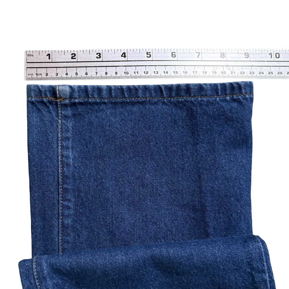 Tommy Hilfiger Vintage 90s Tommy Hilfiger Jeans Loose Fit Dark Wash 30X29 Size US 30 / EU 46 - 8 Thumbnail
