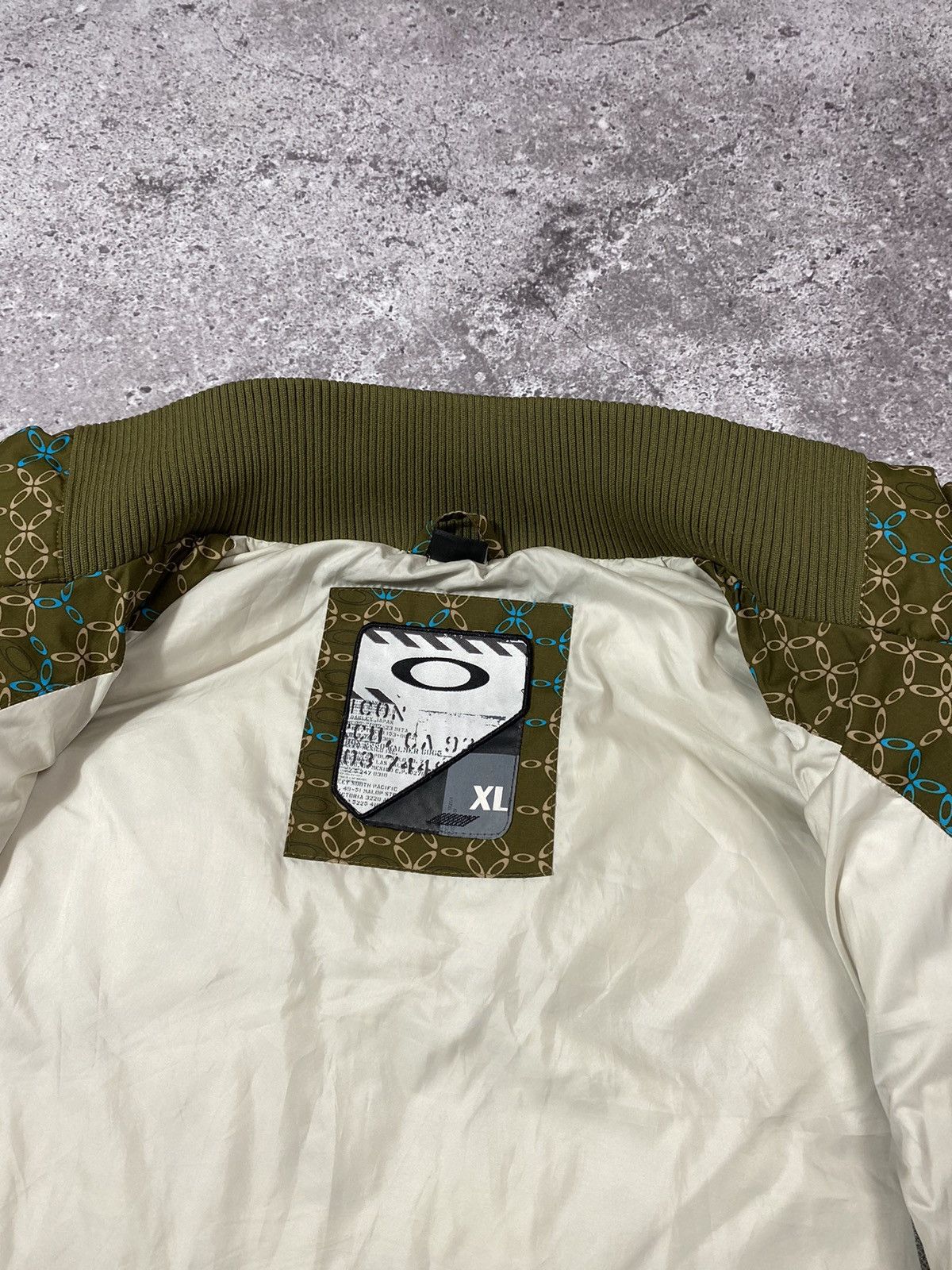 Oakley OAKLEY monogram logo vest Size US XL / EU 56 / 4 - 11 Thumbnail