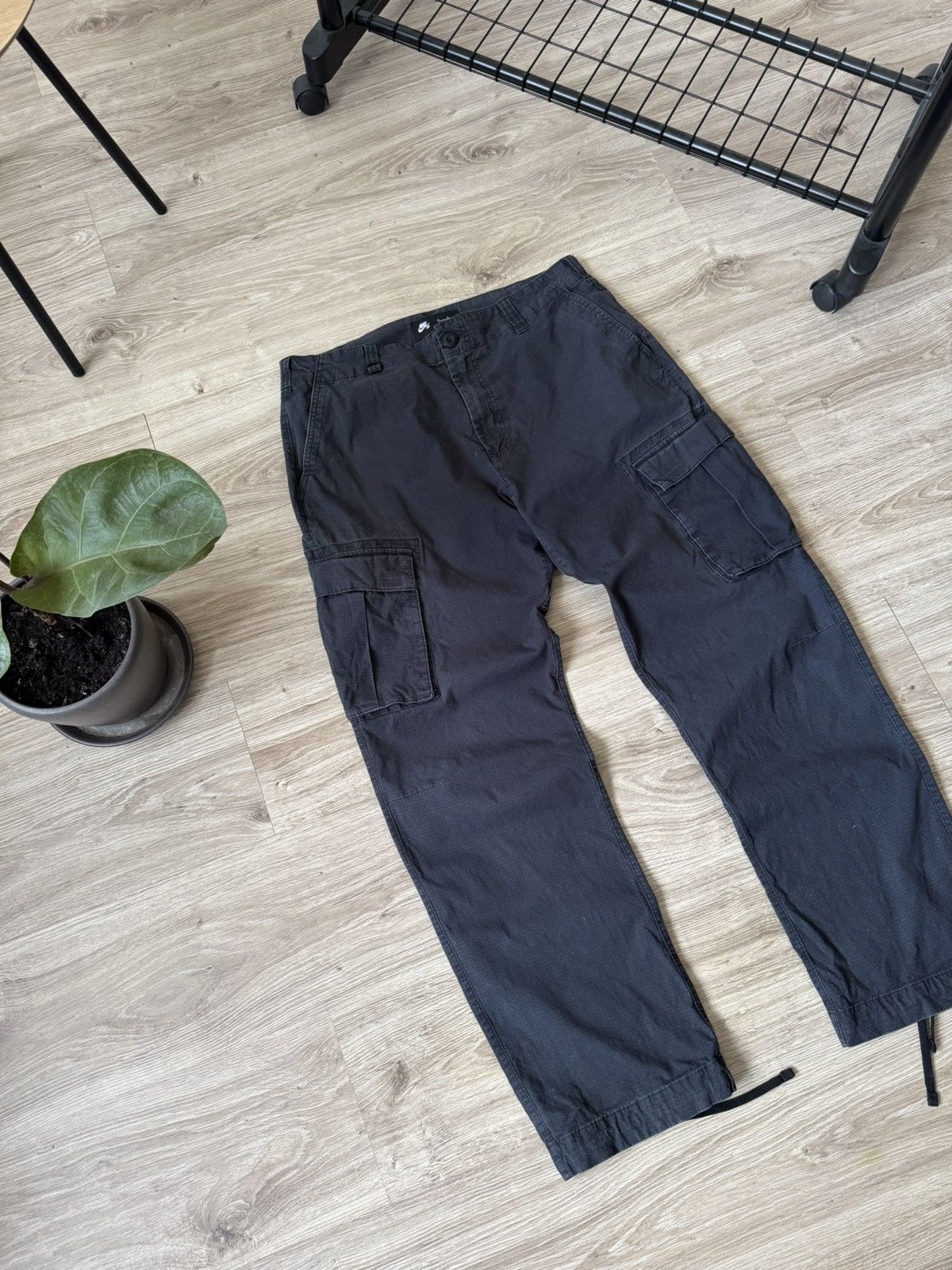 Nike SB Nike SB Cargo Multipocket Pants Size US 32 / EU 48 - 2 Thumbnail
