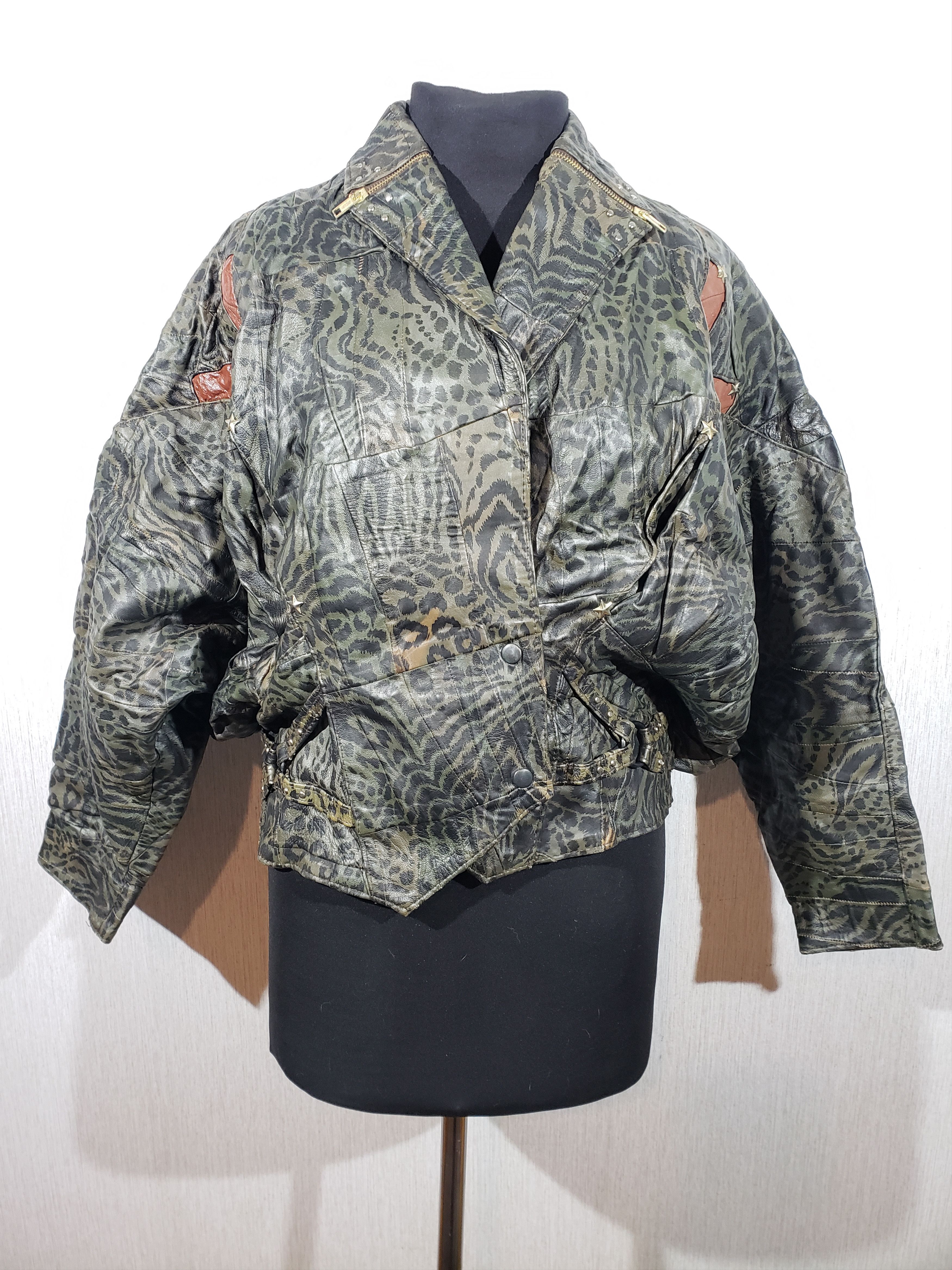 Other Stylish women's leather jacket in bat style. Size L / US 10 / IT 46 - 1 Thumbnail