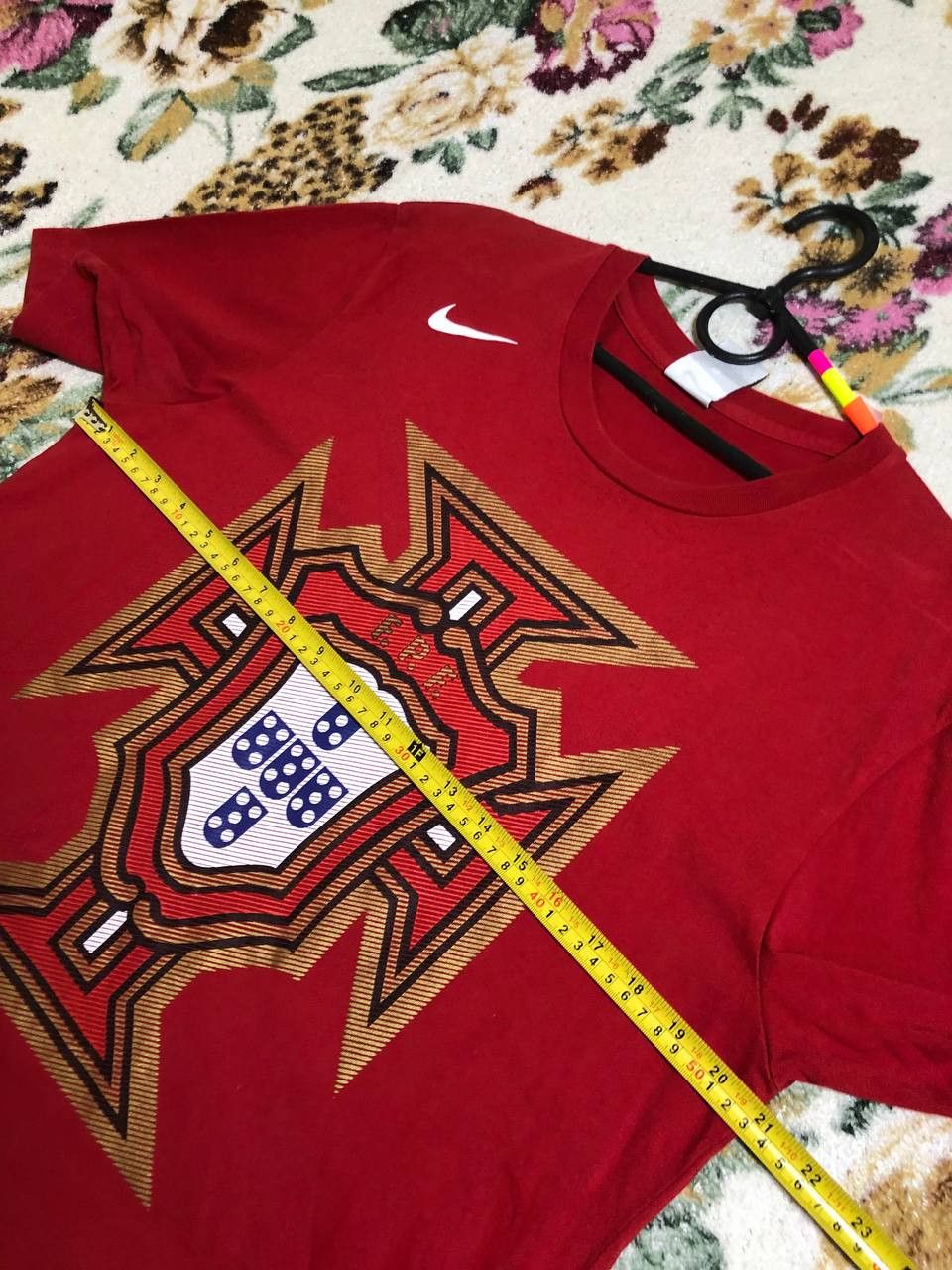 Nike Mens Vintage Nike England National Team T-shirt jersey Size US L / EU 52-54 / 3 - 6 Thumbnail