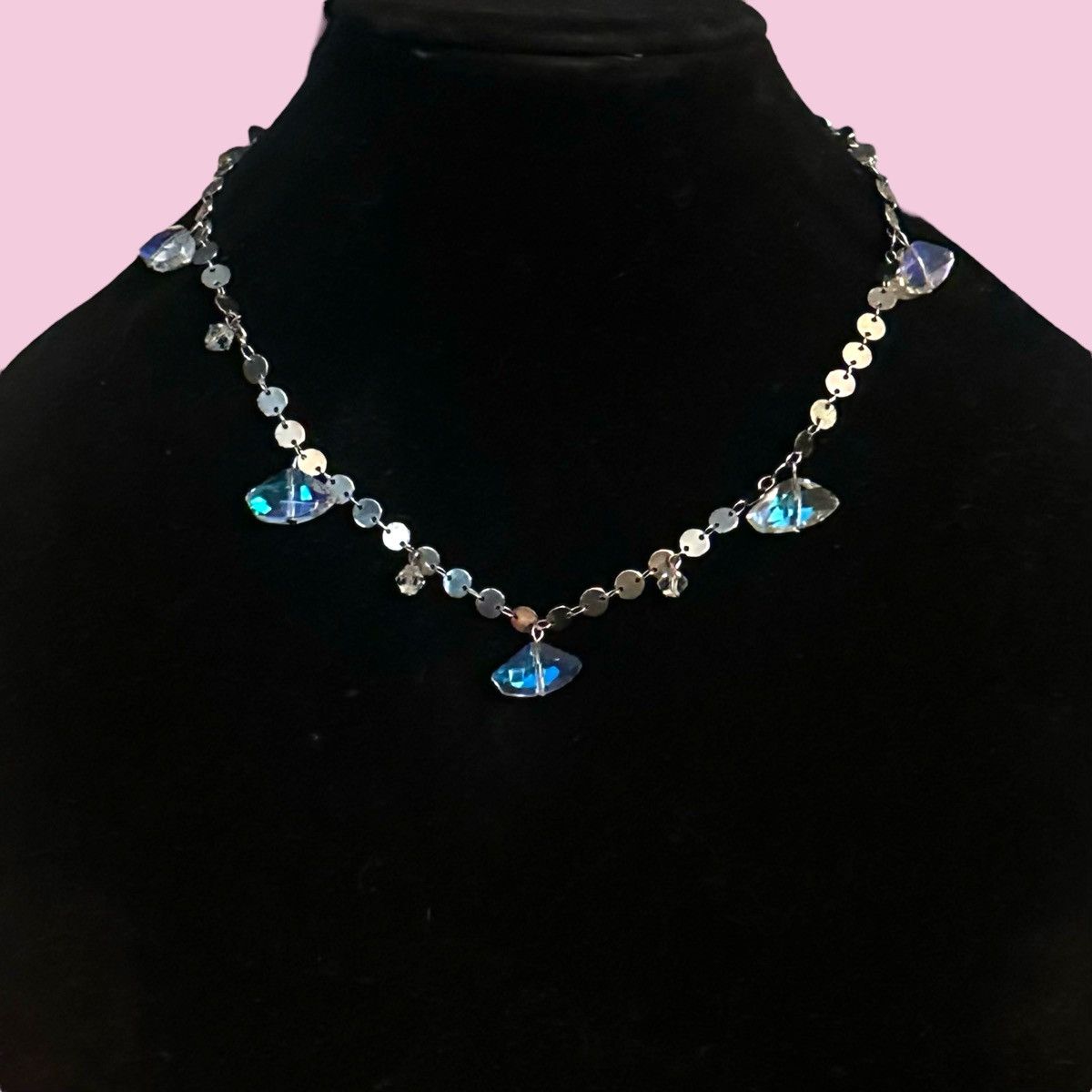 Other Silver tone disc chain with Aurora Borealis charms necklace Size ONE SIZE - 1 Thumbnail