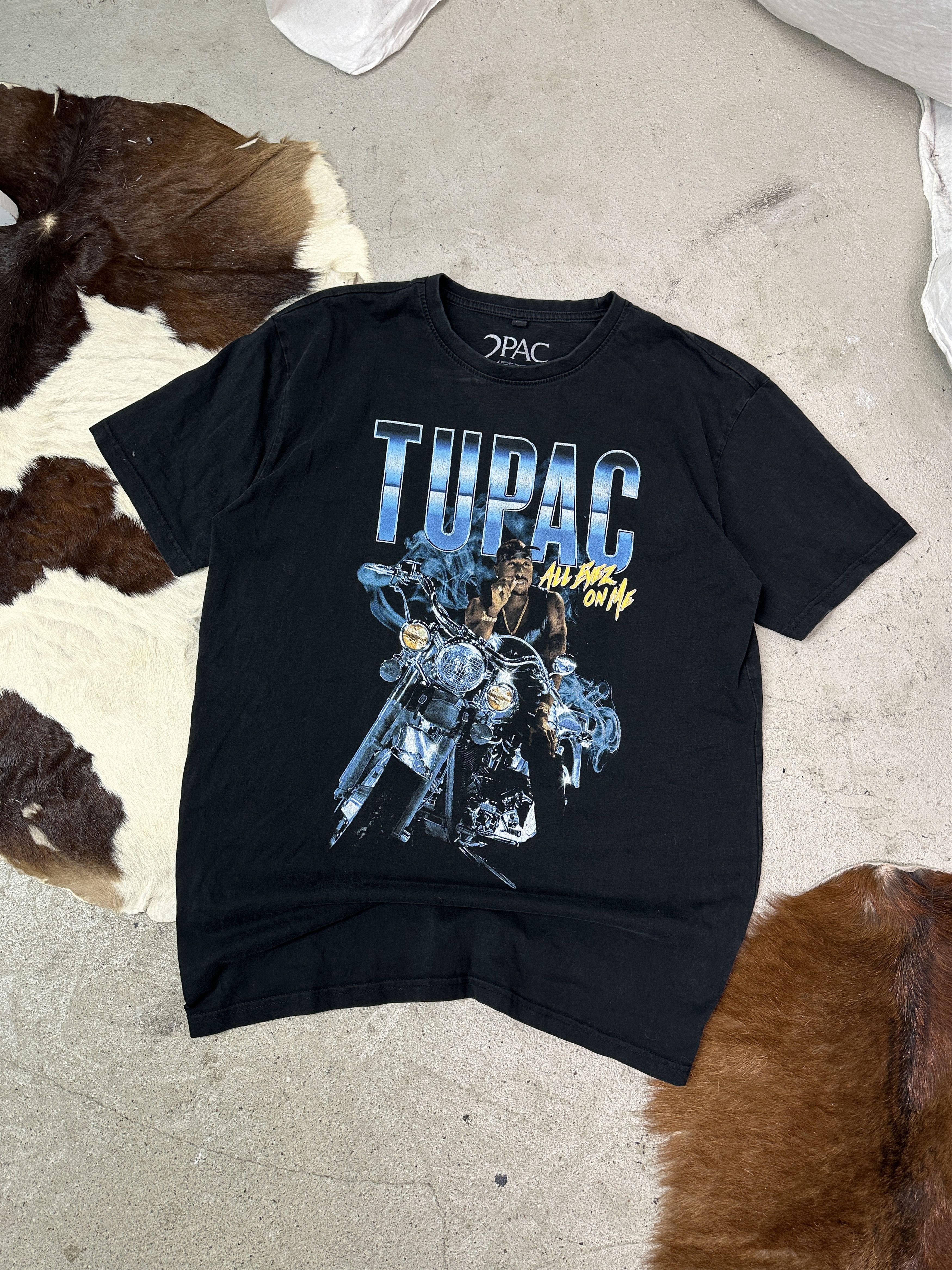 Vintage Vintage Streetwear Sporty Hip Hop Tupac T-shirt Y2K Size US XL / EU 56 / 4 - 1 Thumbnail