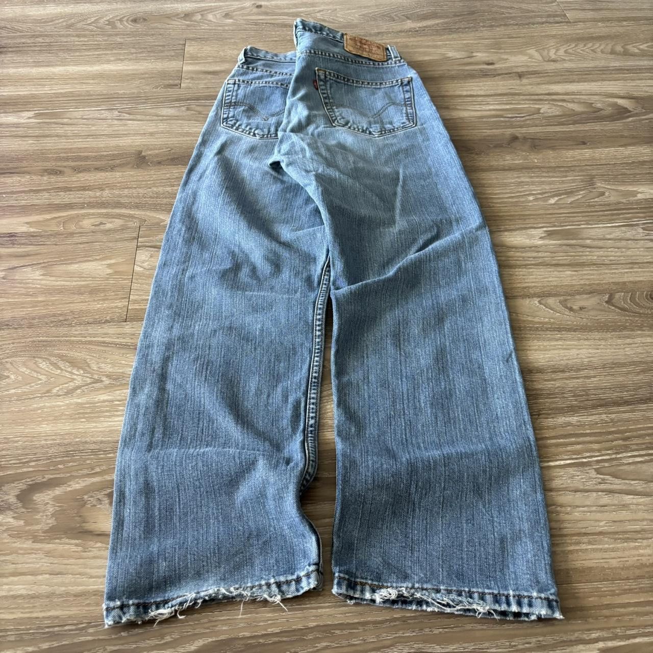 Levi's Crazy Vintage Y2K/2000s Light Wash Levis Essential Denim Jeans! 31x30 Size US 31 - 4 Thumbnail