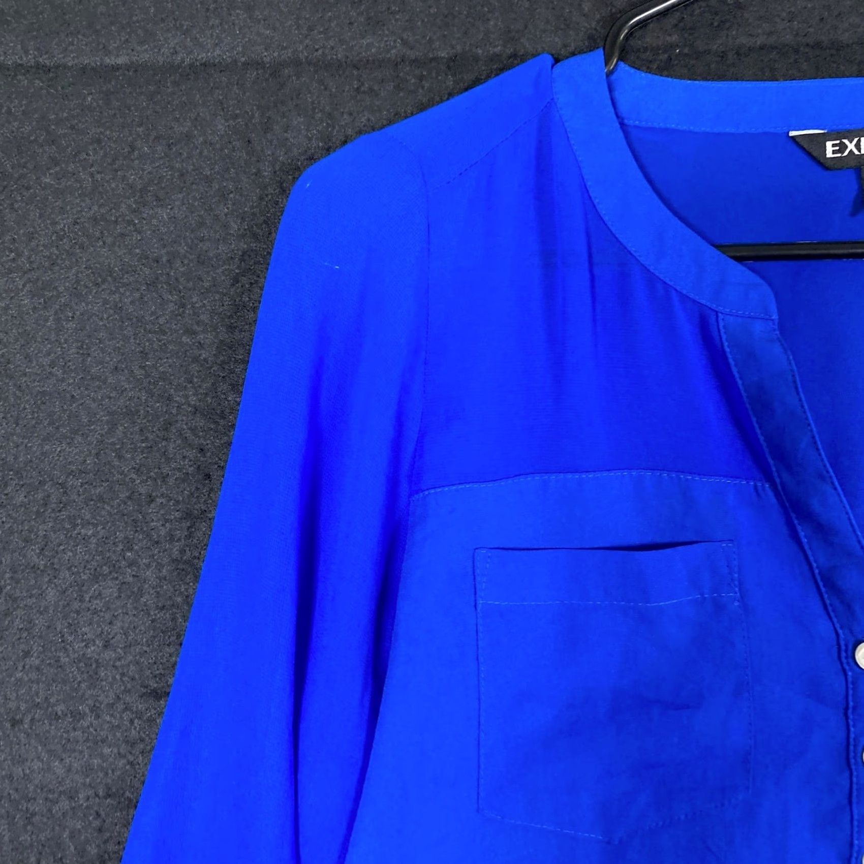 Express Express Blouse Women XS V-Neck Button Roll Tab Sleeve Sheer Blue Comfort Lightweight Casual Workwear Size XS / US 0-2 / IT 36-38 - 4 Thumbnail