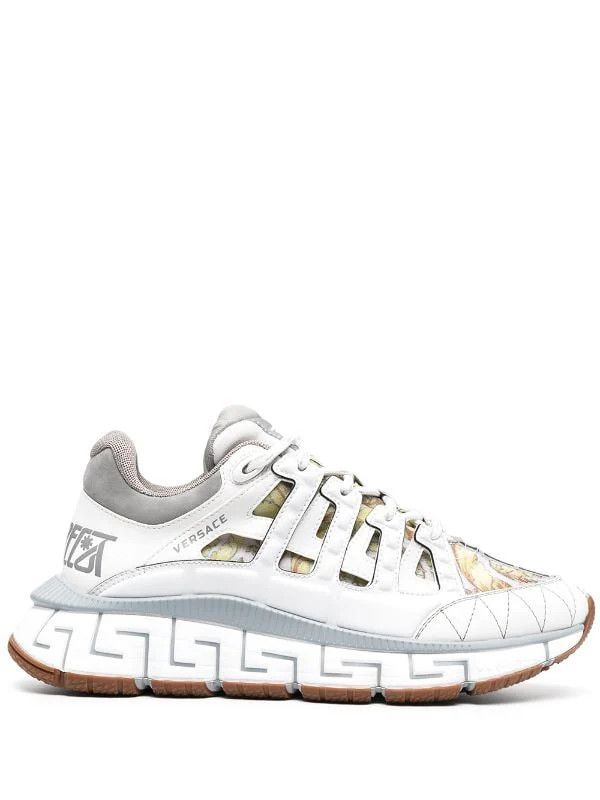 o1y0425 Logo Low-Top Sneakers in White