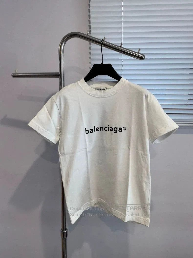 Balenciaga Balenciaga White Short Sleeve T-shirt. Size US S / EU 44-46 / 1 - 1 Thumbnail