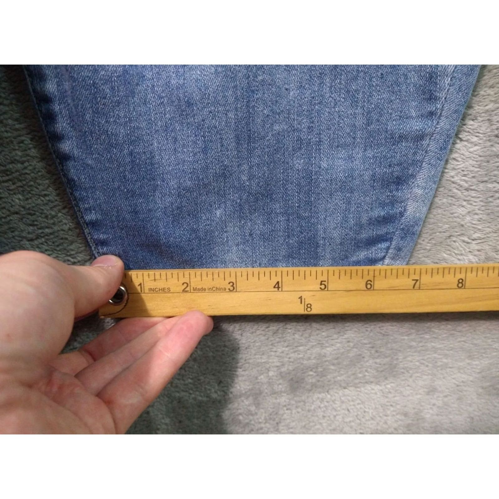 Vintage Judy Blue Jeans Womens 24W Denim Relaxed Fit High Rise Medium Wash Stretch Jeans Size 42" / US 20 - 6 Thumbnail