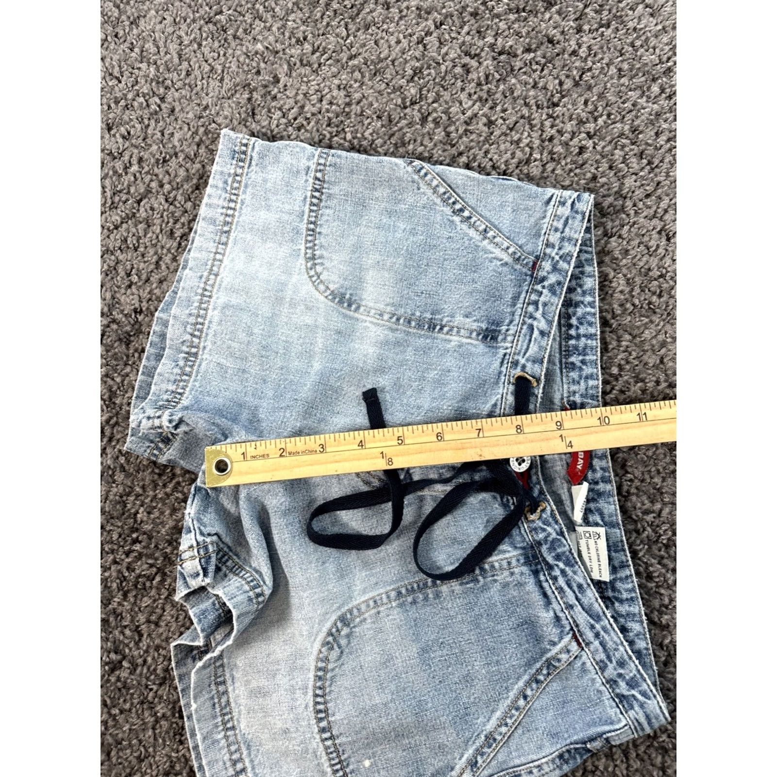 Vintage VINTAGE UnionBay Shorts Womens 26 Low Rise Light Wash Denim Drawstring Y2K Size 26" / US 2 / IT 38 - 5 Thumbnail