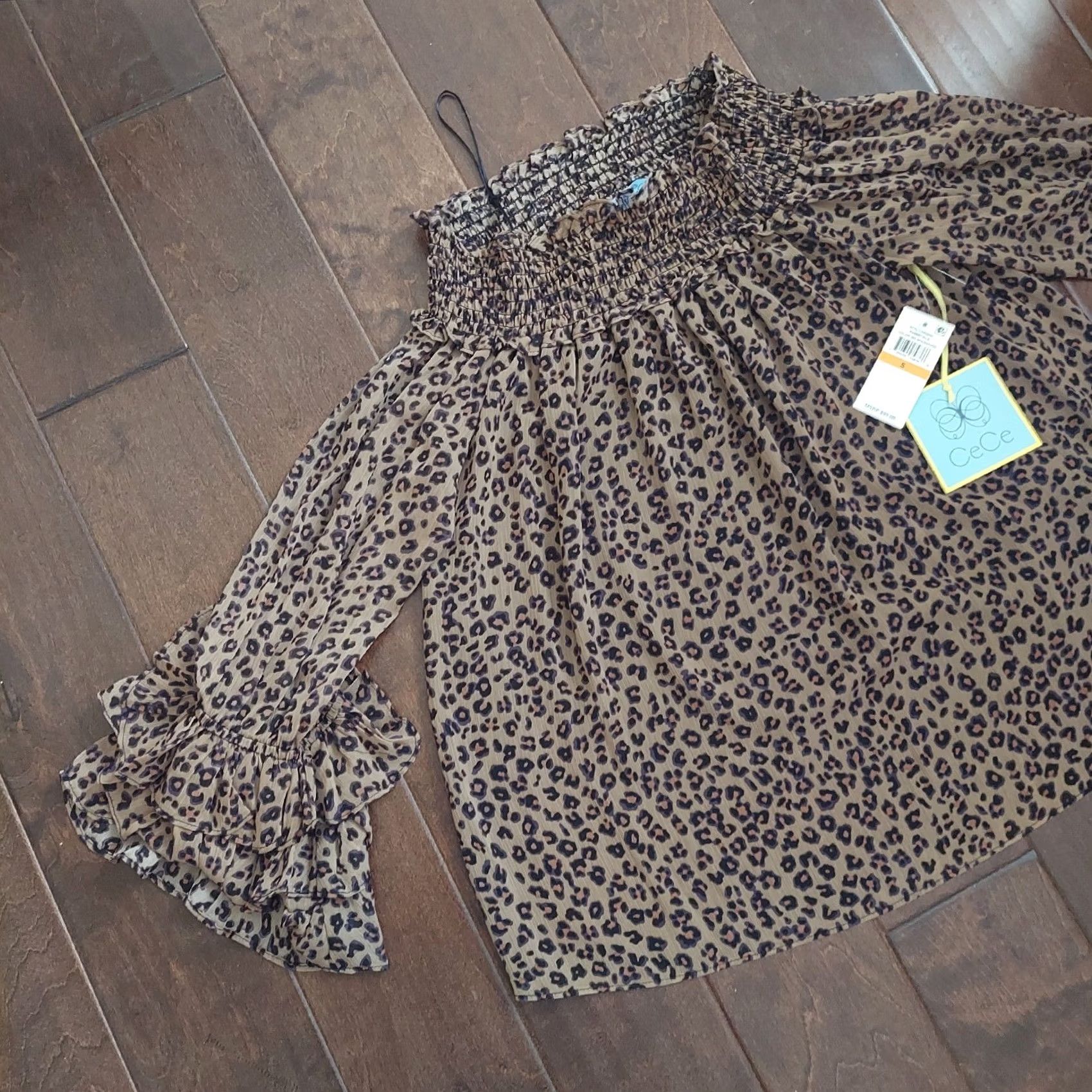 Vintage CECE Cheetah Print Blouse Off the Shoulder Flutter Sleeve Sz S Brown NWT Casual Womens Blouse Size S / US 4 / IT 40 - 4 Thumbnail