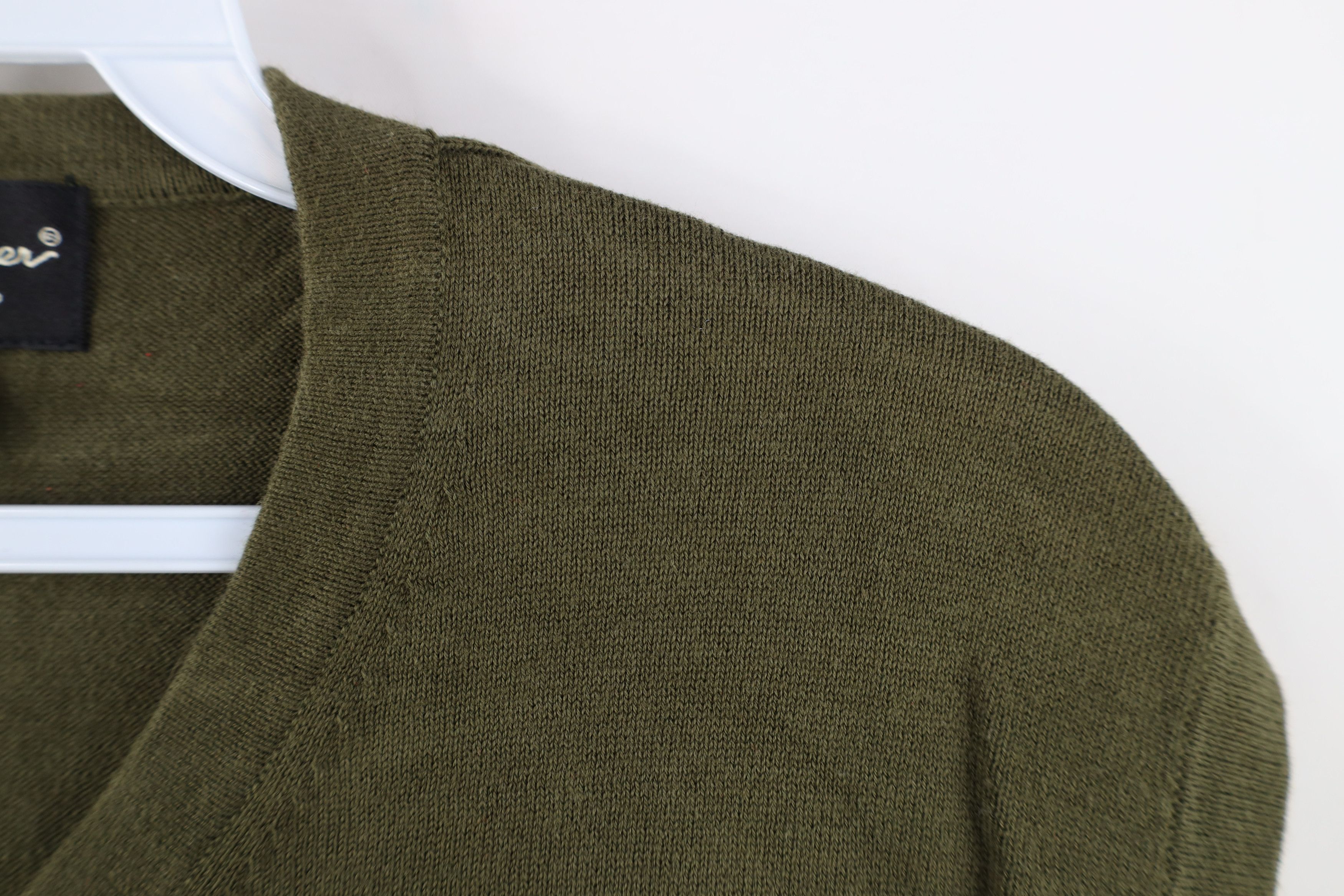 Eddie Bauer Vintage 90s Eddie Bauer Knit V-Neck Sweater Vest Olive Size US XL / EU 56 / 4 - 4 Thumbnail