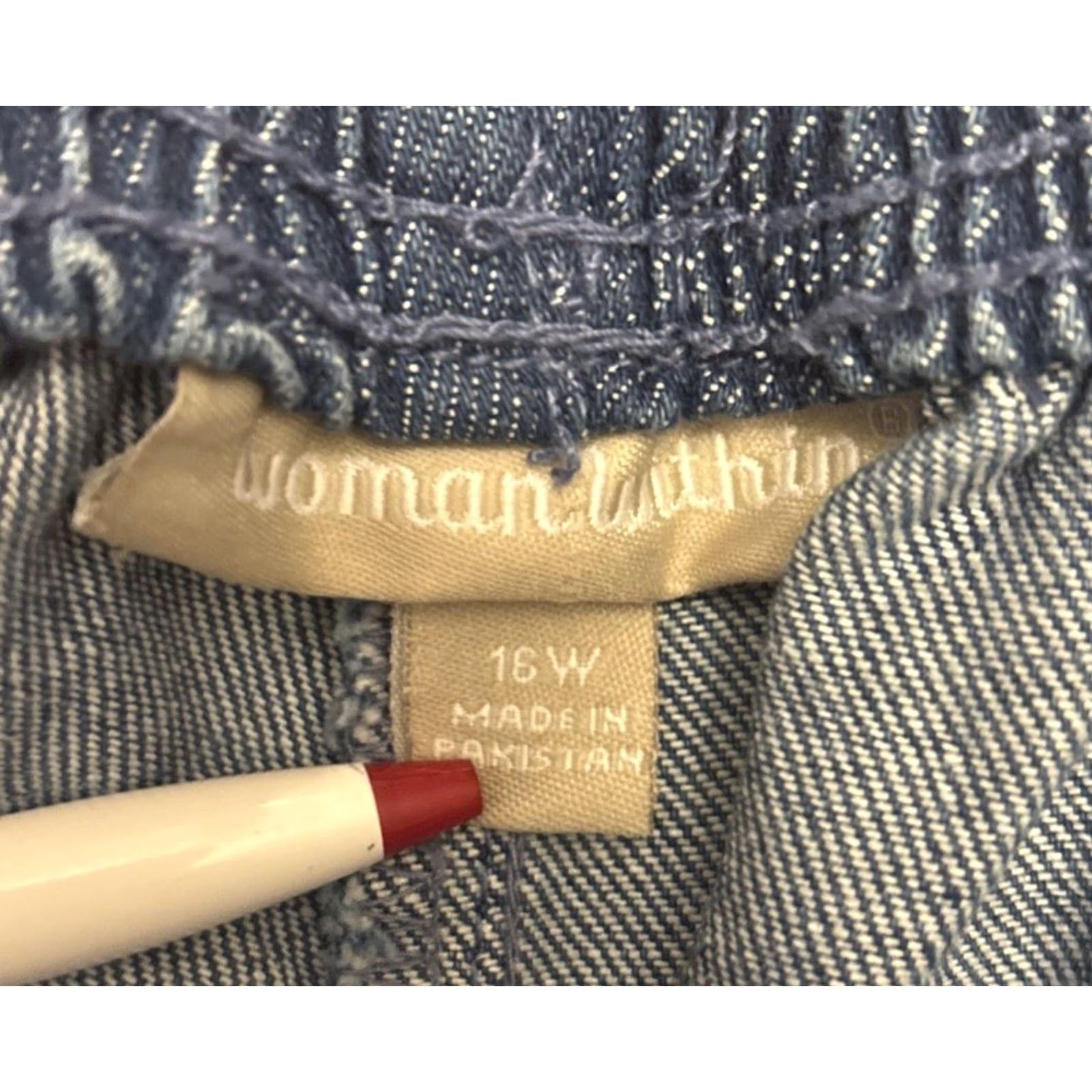 Vintage VINTAGE Woman Within Jeans Womens 16W Blue New Light Wash Denim Elastic waist Pockets Cotton Rise Size 29" - 5 Thumbnail