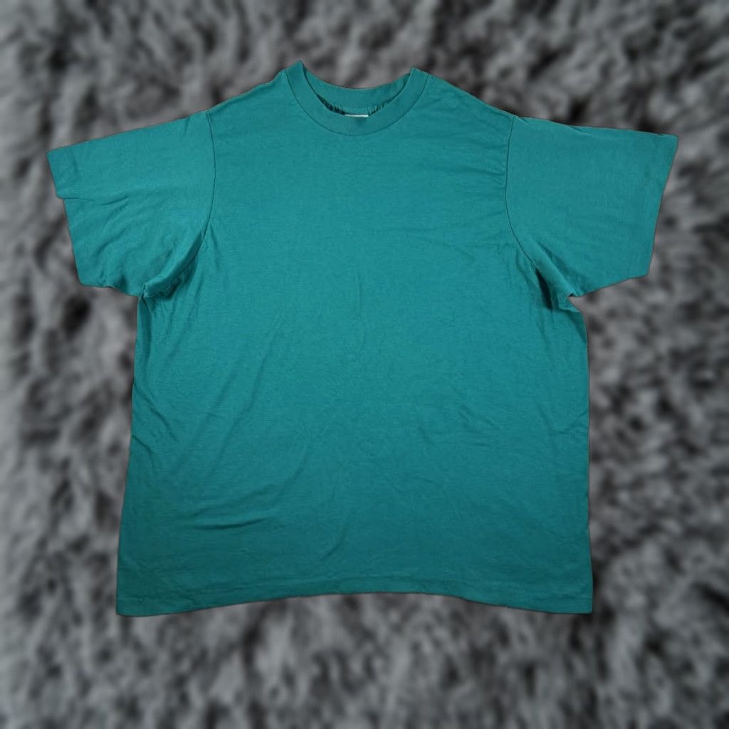 Etro VINTAGE Emerald Green 80s Single Stitch Shirt Sz 1X Boxy Tee Casual Womens T-Shirt Retro Green 1X Size XL / US 12-14 / IT 48-50 - 1 Thumbnail