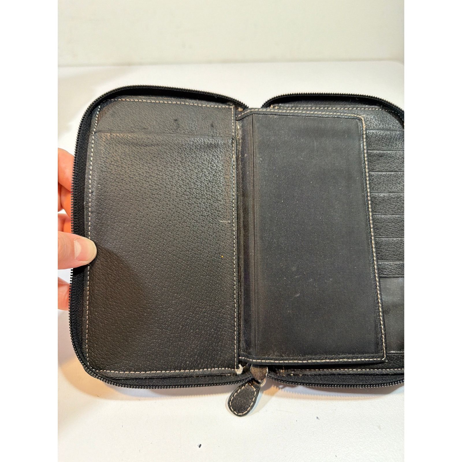 Other Mundi, My Big Fat Wristlet/ Wallet, Card & Picture Pockets Size ONE SIZE - 9 Thumbnail