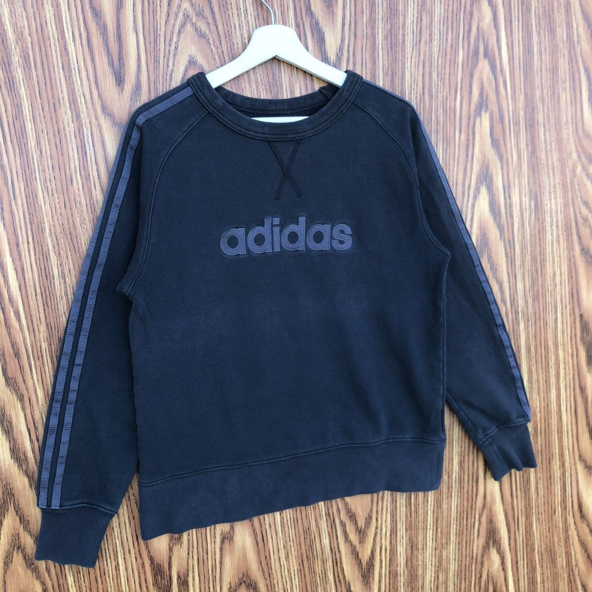 Adidas Vintage adidas Pullover Sweatshirt Size US S / EU 44-46 / 1 - 2 Thumbnail