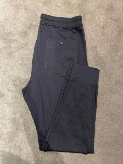 Tom Ford o1w1db10824 TFJ953 Sweatpants & Joggers in Navy Blue Size US 38 / EU 54 - 1 Preview