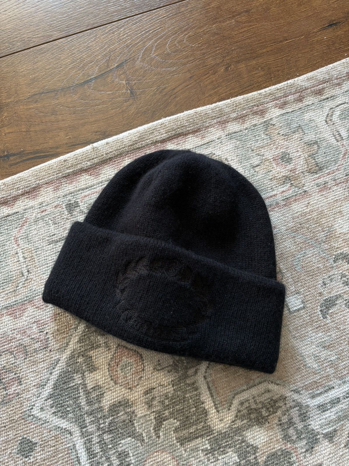 Burberry Burberry Ghost Crest Cashmere Beanie Size ONE SIZE - 2 Thumbnail