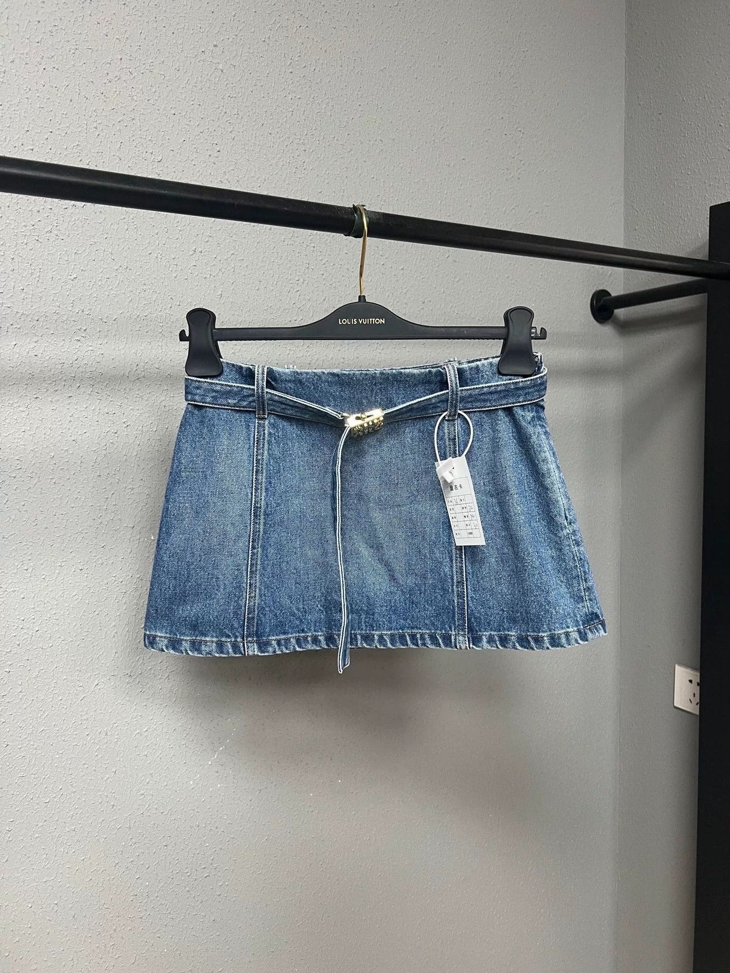 Miu Miu Miu Miu metal logo belt denim skirt Size ONE SIZE - 1 Thumbnail
