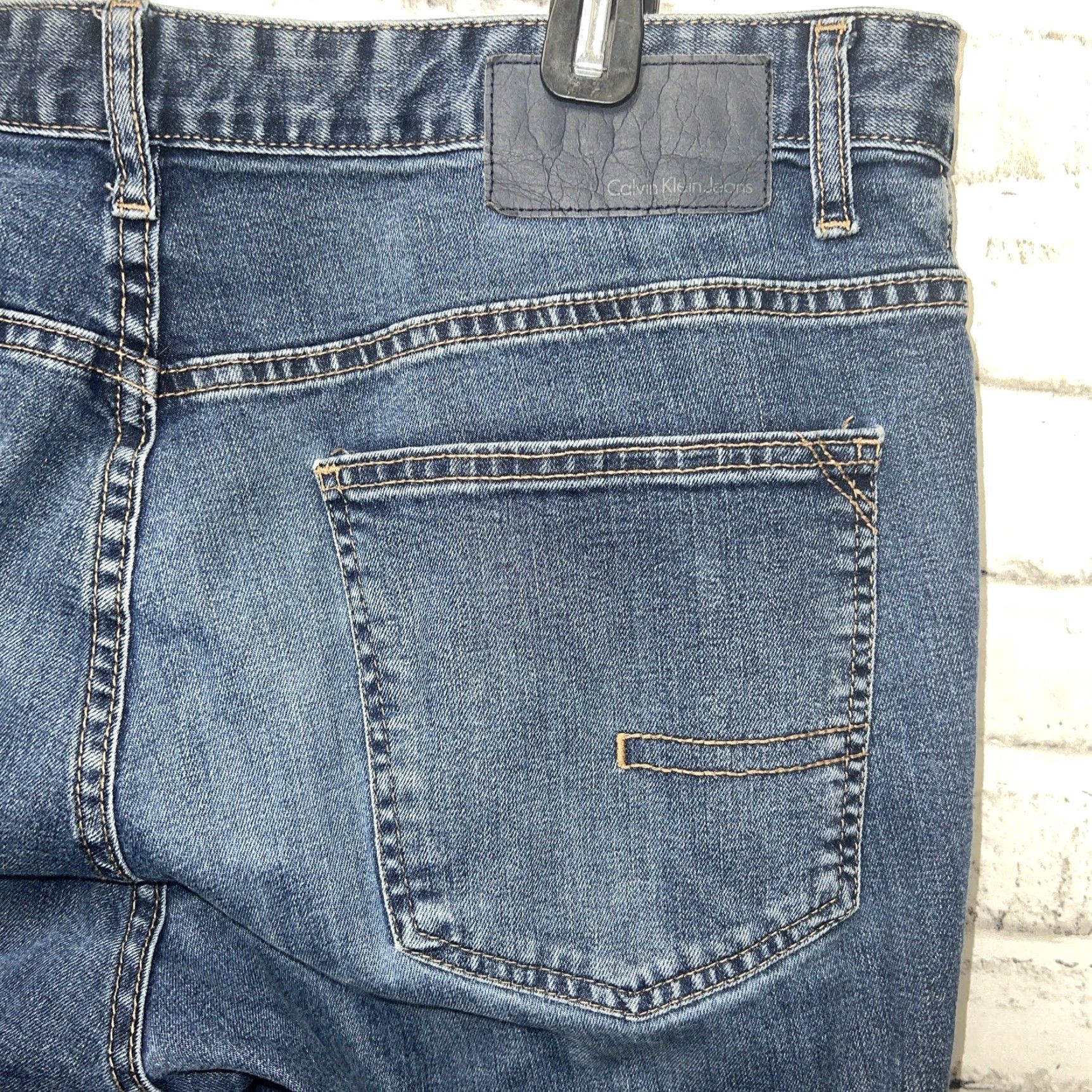 Calvin Klein VINTAGE Calvin Klein Jeans Mens Straight Blue Jeans Size 36x32**user ахәыҷ<|enduserԥхьаӡара Size US 36 / EU 52 - 3 Thumbnail