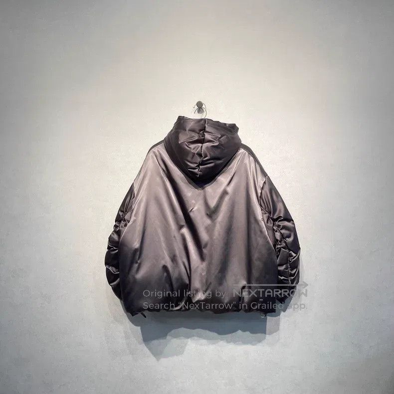 Louis Vuitton Louis Vuitton Grey purple techno bomber jacket Size US S / EU 44-46 / 1 - 2 Thumbnail