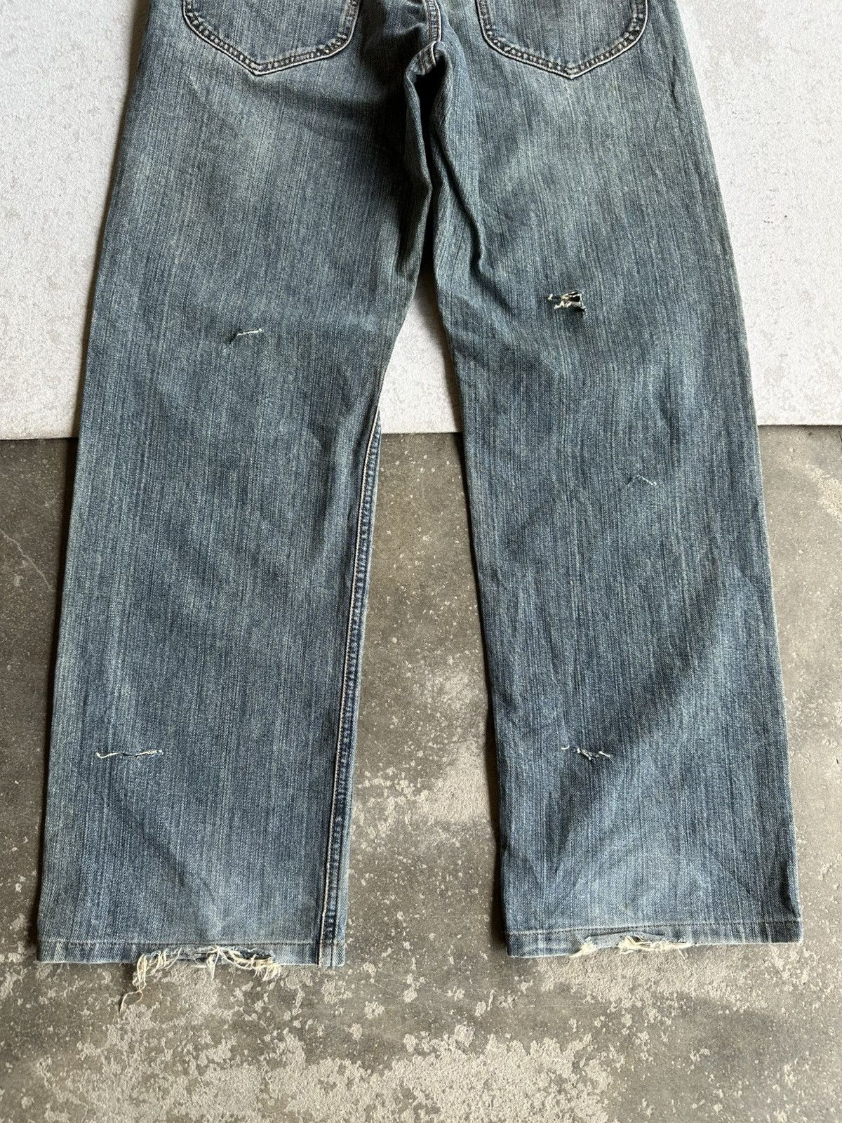 Lee OFFER ACCEPT🩸Vintage LEE Ripped Jean Distressed Denim Pants Size US 31 - 15 Thumbnail