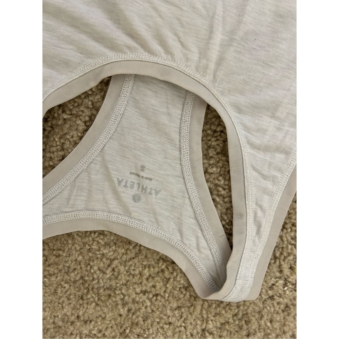 Athleta Athleta Breezy Sleeveless Shirt Tank Top, Beige Shirt, Size Size S / US 4 / IT 40 - 4 Thumbnail