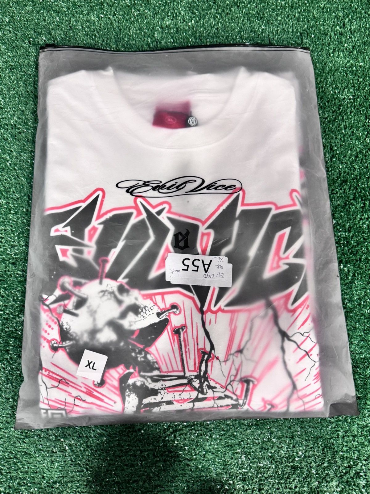 Other Evil vice t-shirt dual hit graphic Size US XL / EU 56 / 4 - 4 Thumbnail