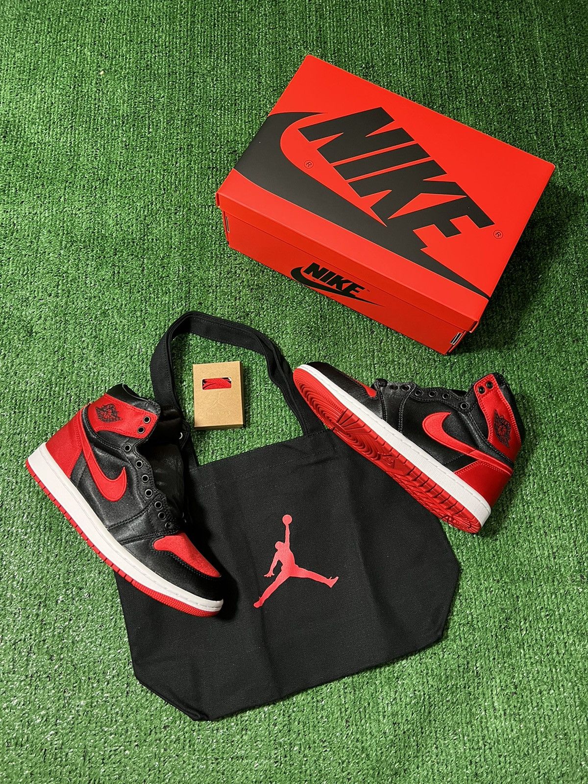 nike-jordan-1-high-stain-bred-size-6-5w-grailed