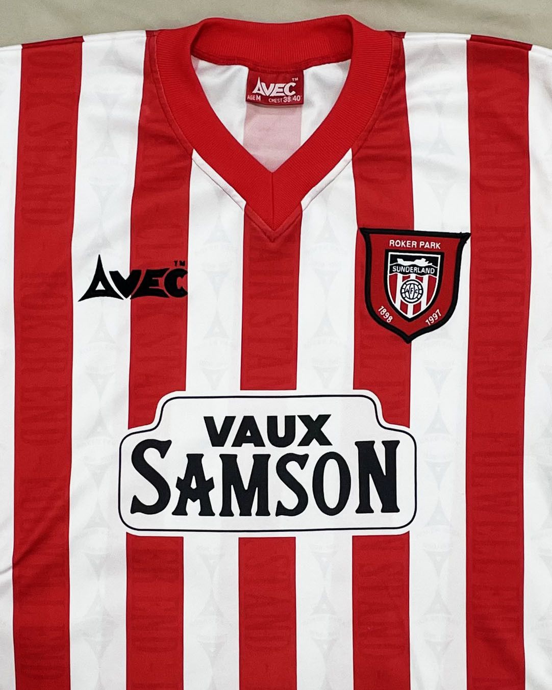 Other Sunderland AFC Home Kit 1996 1997 Size US M / EU 48-50 / 2 - 4 Thumbnail