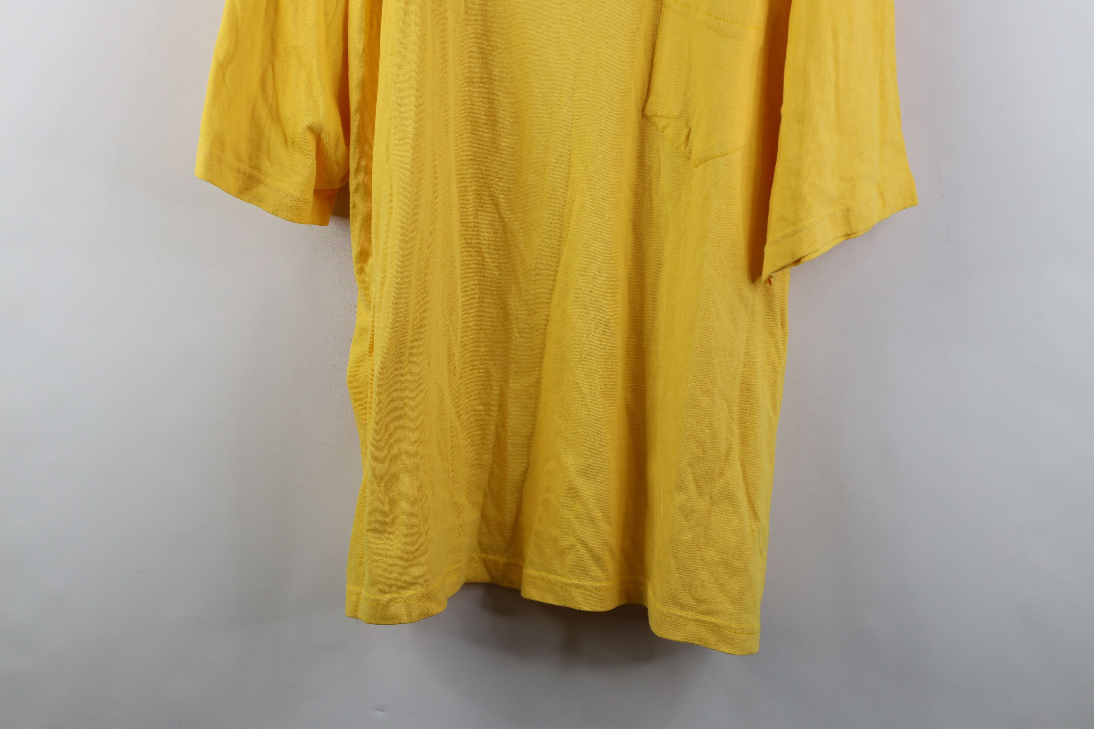 Vintage Vintage 90s Streetwear Baggy Pocket T-Shirt Yellow Cotton Size US XL / EU 56 / 4 - 3 Thumbnail