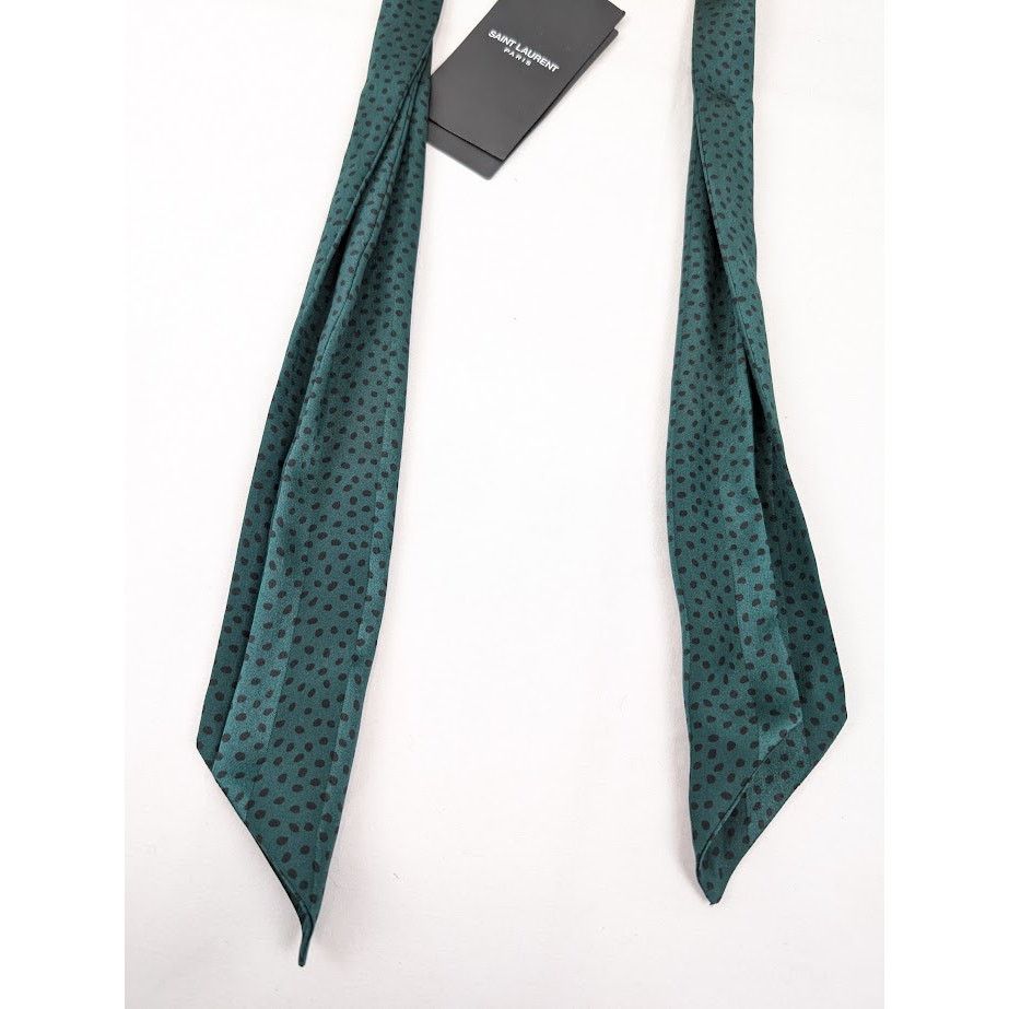 Saint Laurent Paris o1rshd1 Size: OS / Grand Ascot Pekin Seta Scarf Green/Black Size ONE SIZE - 6 Thumbnail