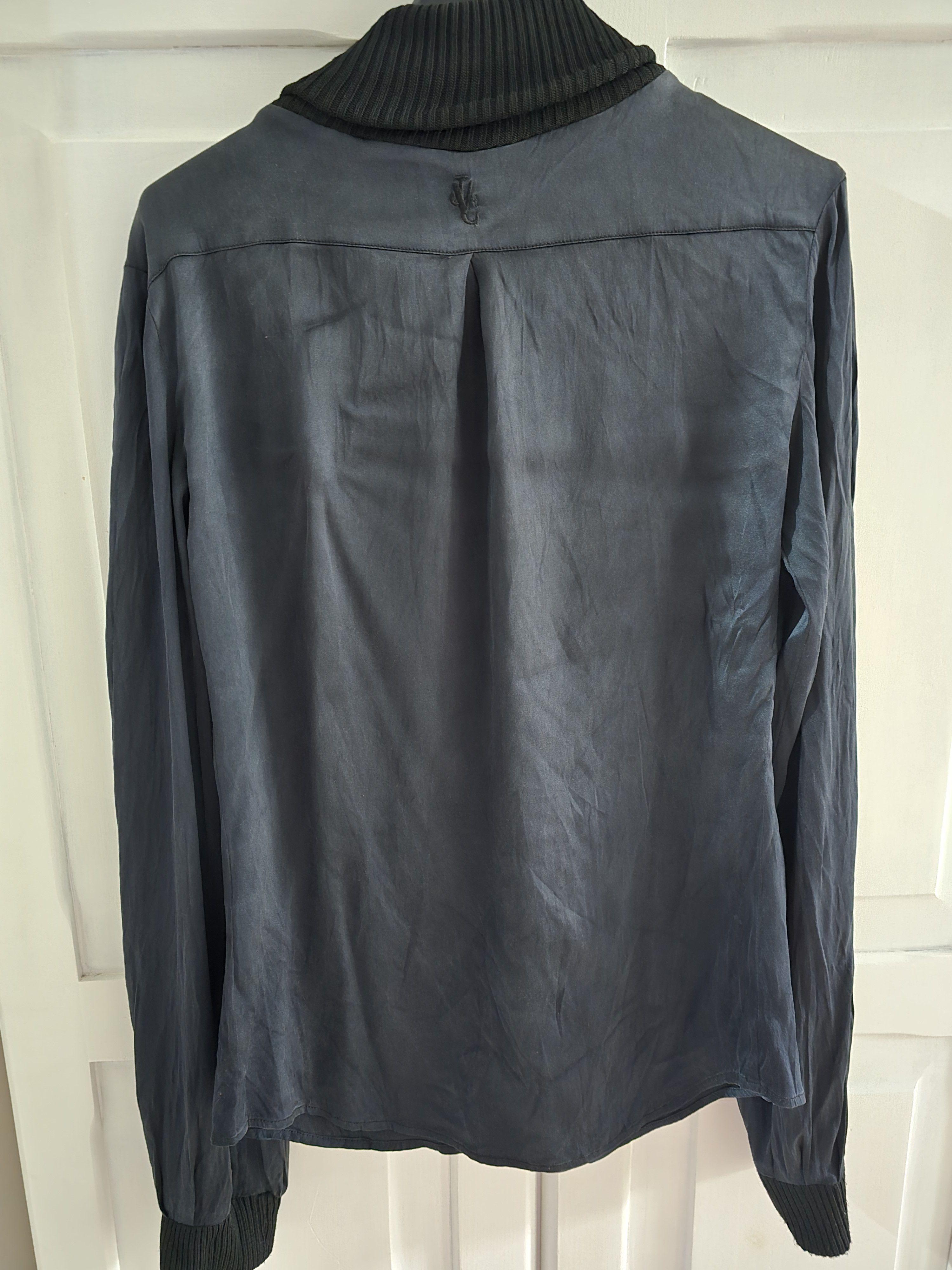 Versace Jeans Couture VJC vintage blouse silk Size S / US 4 / IT 40 - 4 Thumbnail