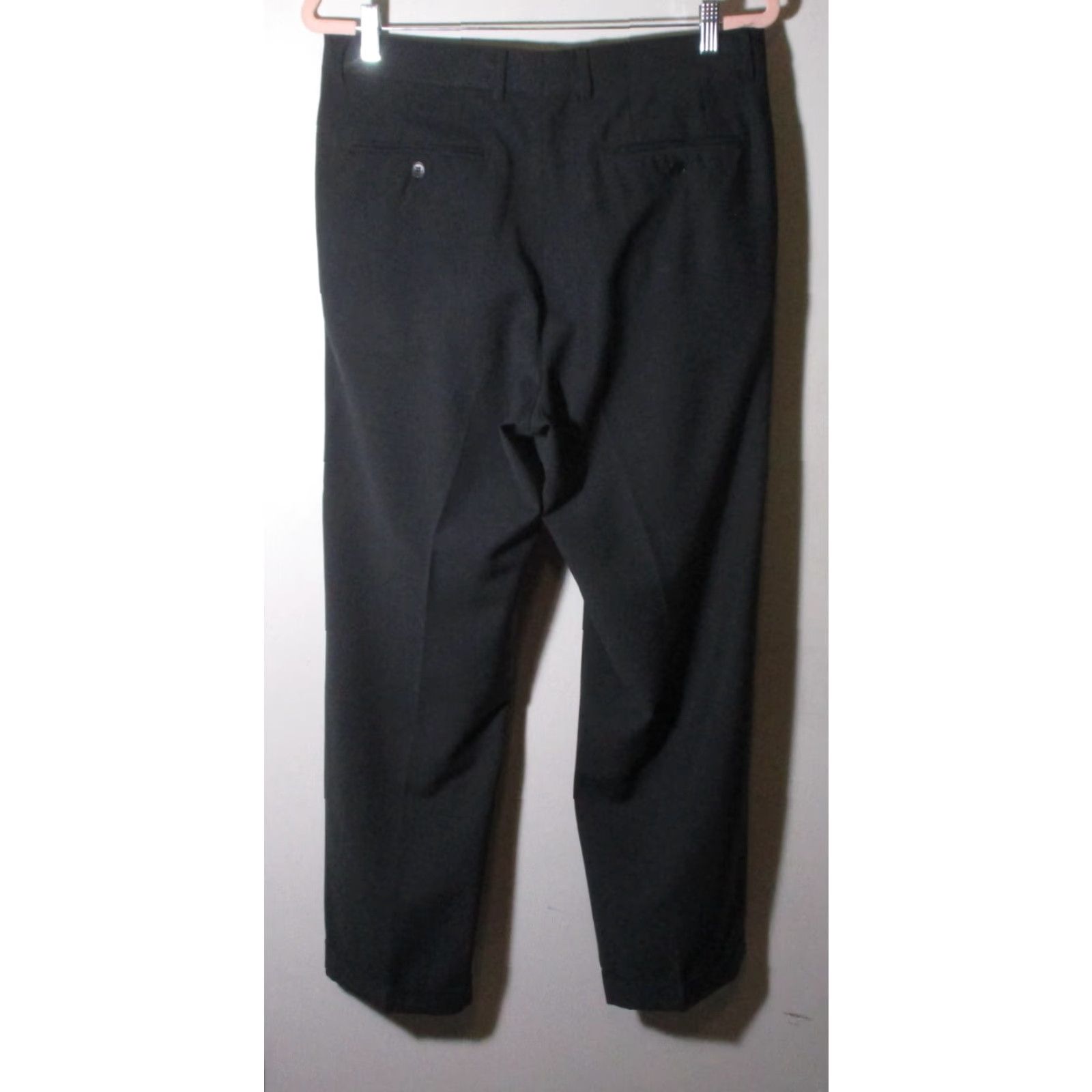 Hugo Boss HUGO BOSS Dark Gray Wool Pleated Dress Pants 33W 31L Mens Regular Pants Size 33-31 Gray Wool Dress Pants Mens Wool Pleated Front Charcoal Gray Boss Size US 33 - 3 Thumbnail