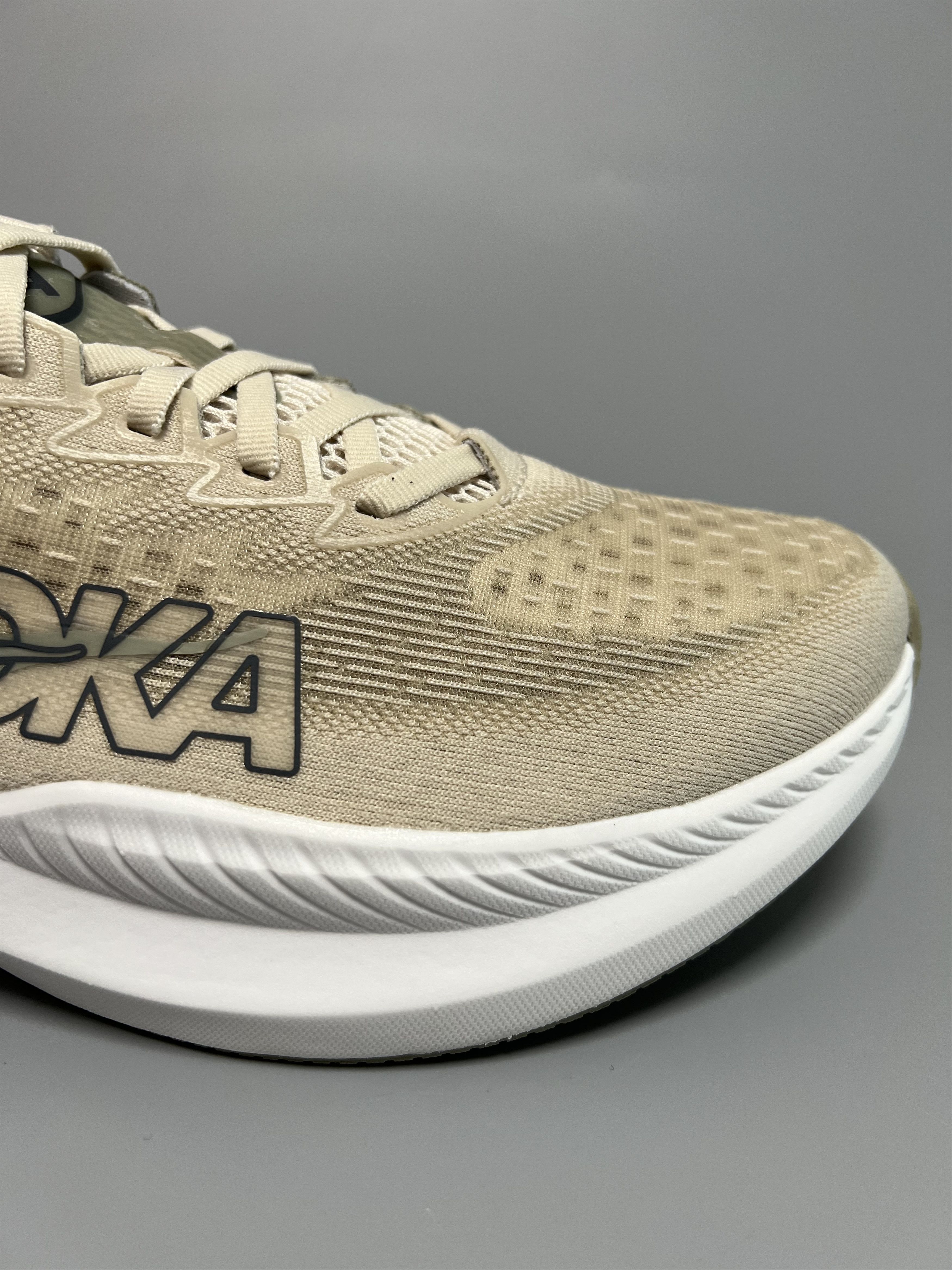 Hoka 10D Hoka One One Mach 6 Men's Running Shoes 1147790-OKB Size US 10 / EU 43 - 13 Thumbnail
