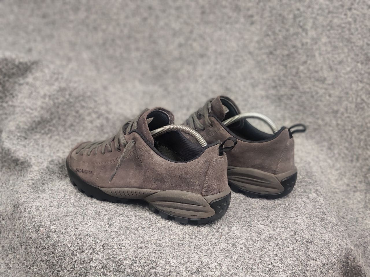 Vibram Scarpa Unisex Mojito City gore tex Sneaker Leather Shoes Size US 6.5 / EU 39-40 - 12 Thumbnail