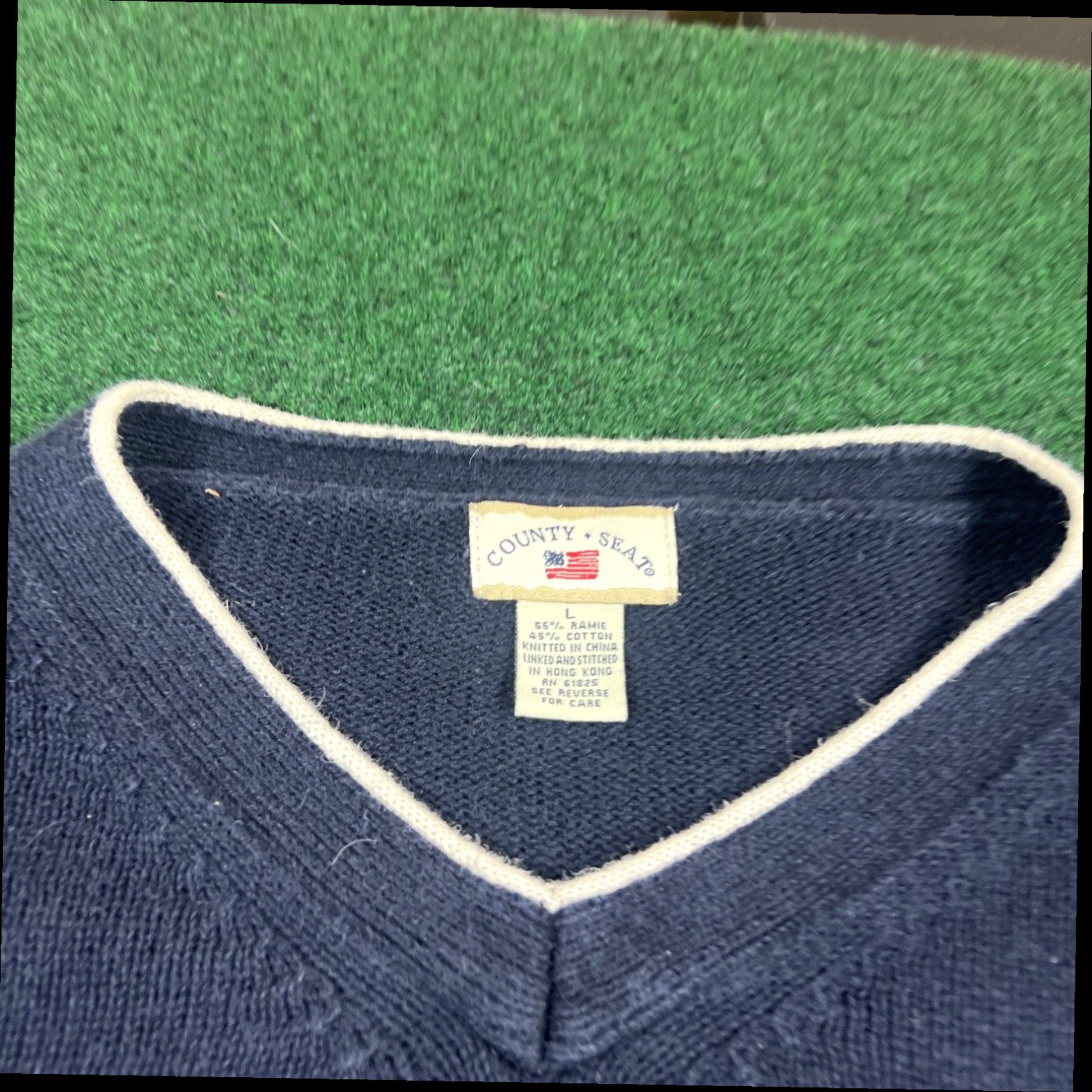 Vintage Vintage Country Seat Navy Blue red white Light Weight Sweater Adult Size L Size US L / EU 52-54 / 3 - 4 Thumbnail