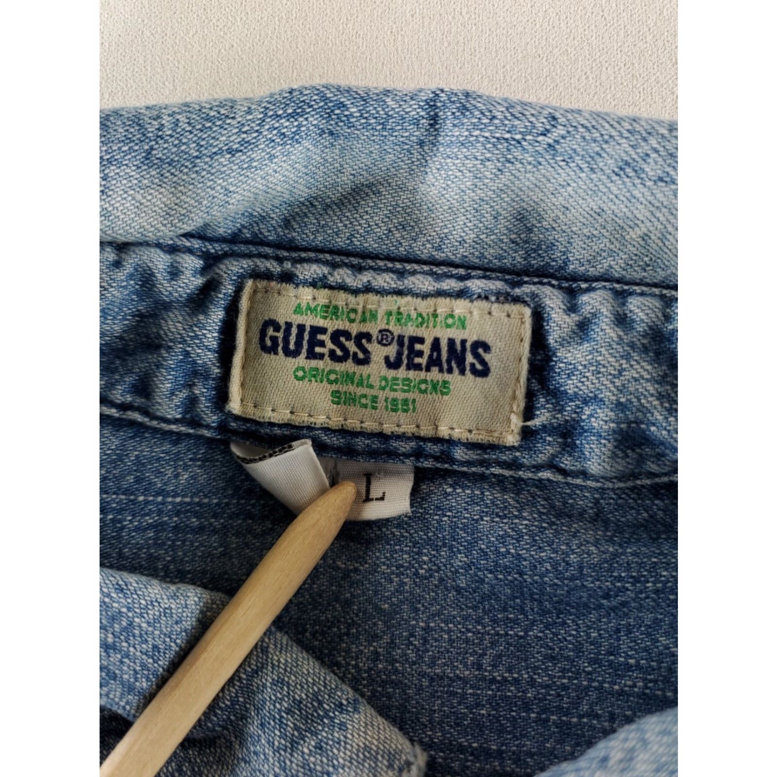 Guess VINTAGE Guess Denim Button Down Shirt Blue Aztec Southwest Mens L Size US L / EU 52-54 / 3 - 4 Thumbnail